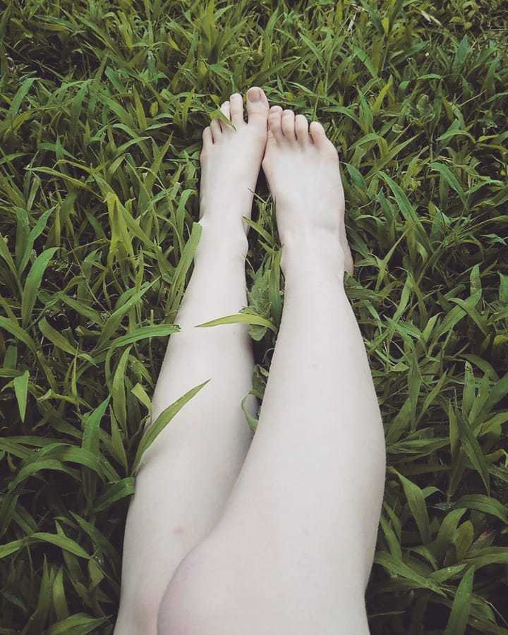 ur.feetbae profile