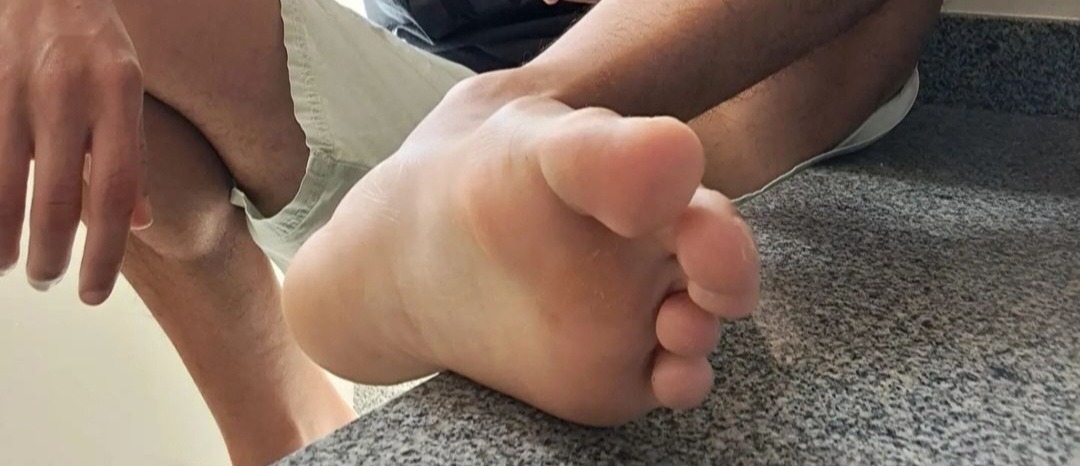 Magrinho Feet 👣 thumbnail