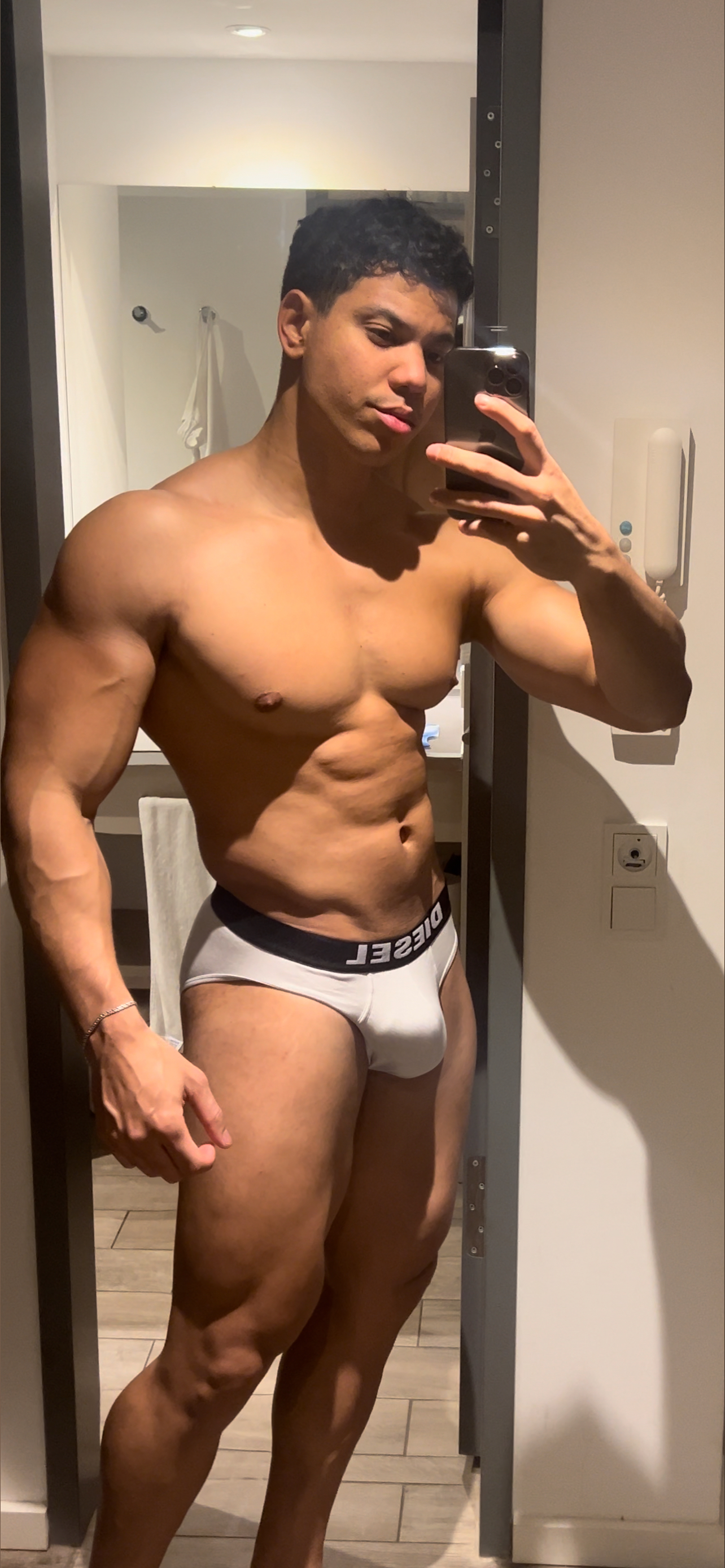 fitnessboy95 profile