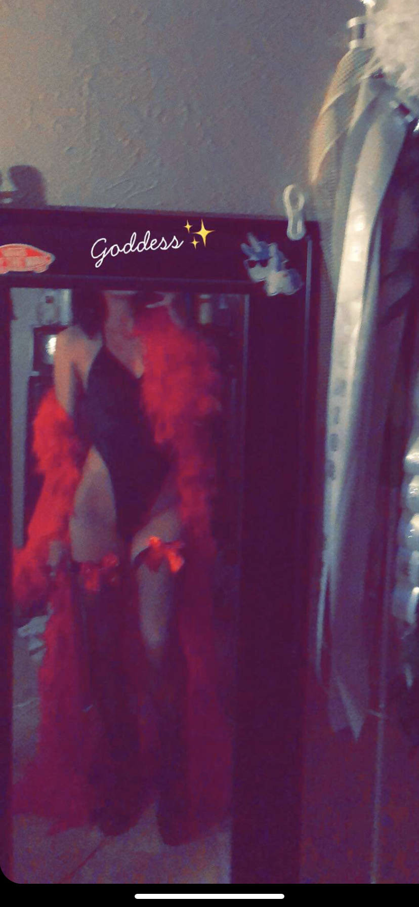 divinegoddess420 profile