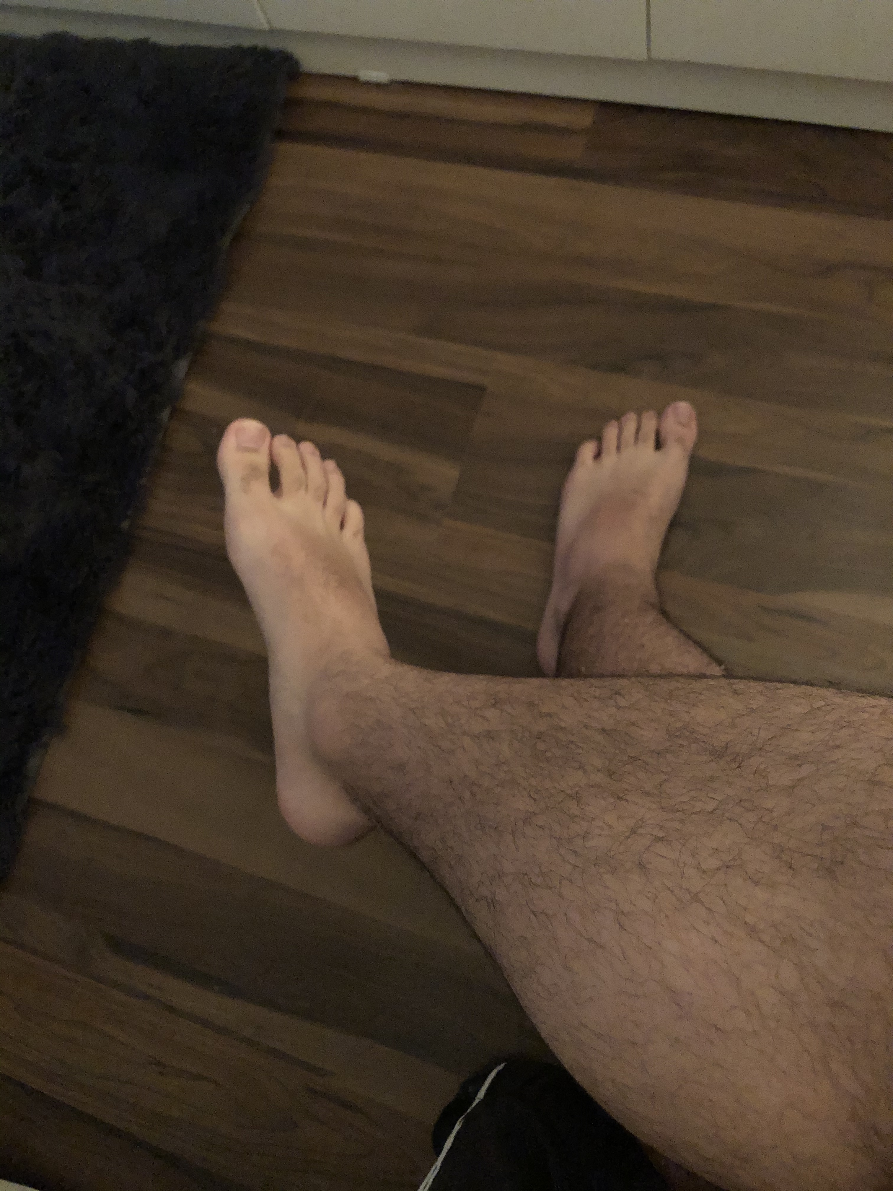 Luis Feet profile