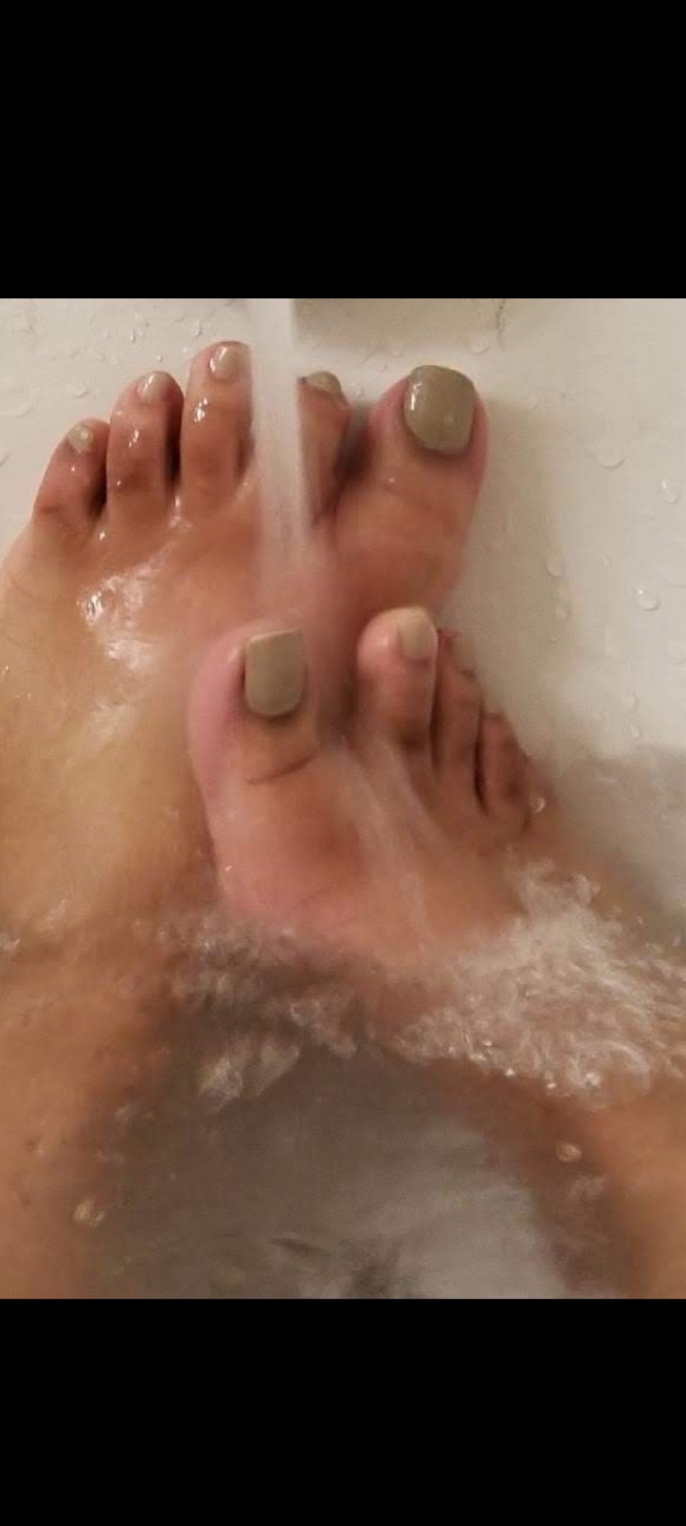 Feetgal22 thumbnail