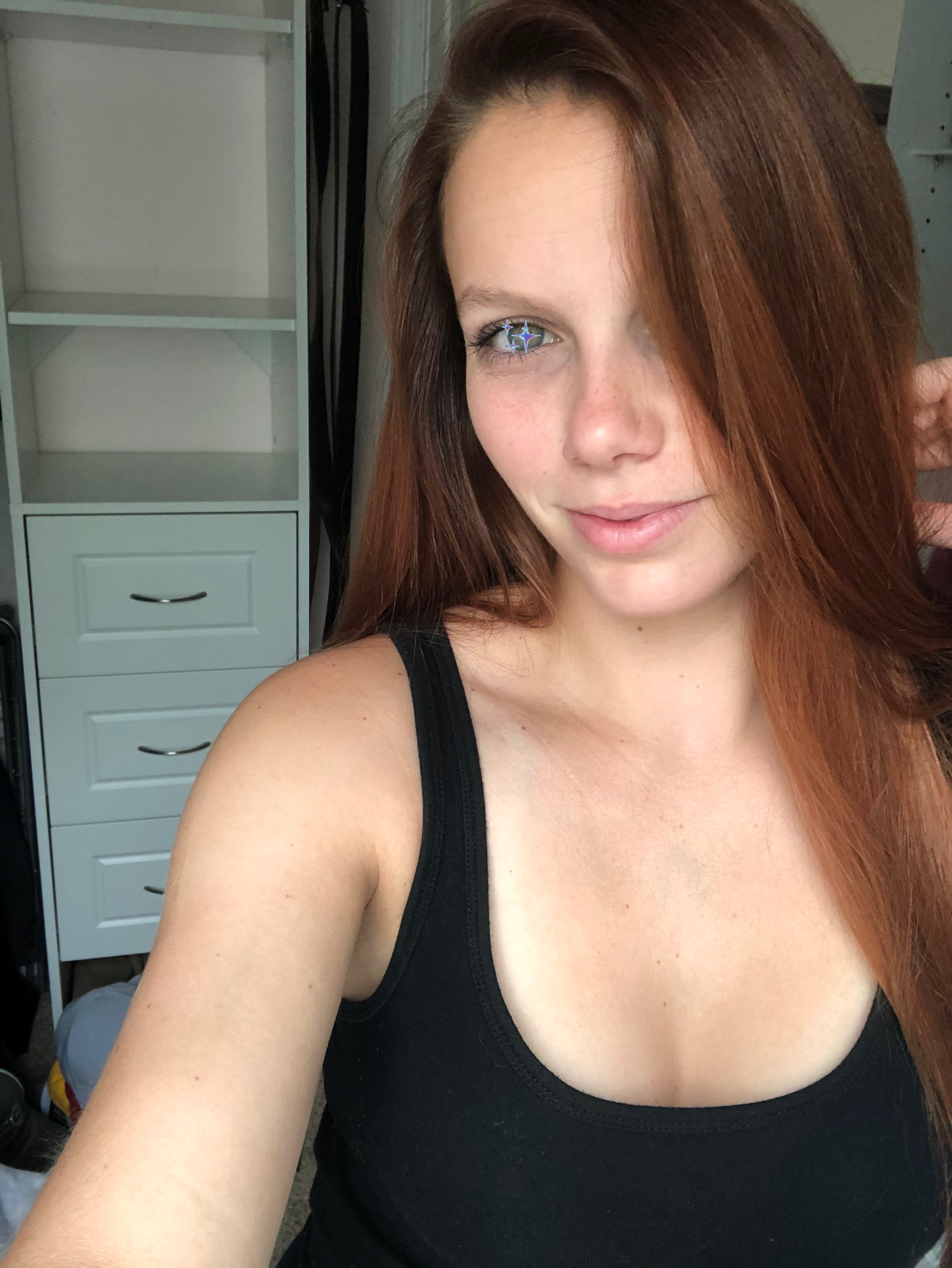 RedheadRoxy profile