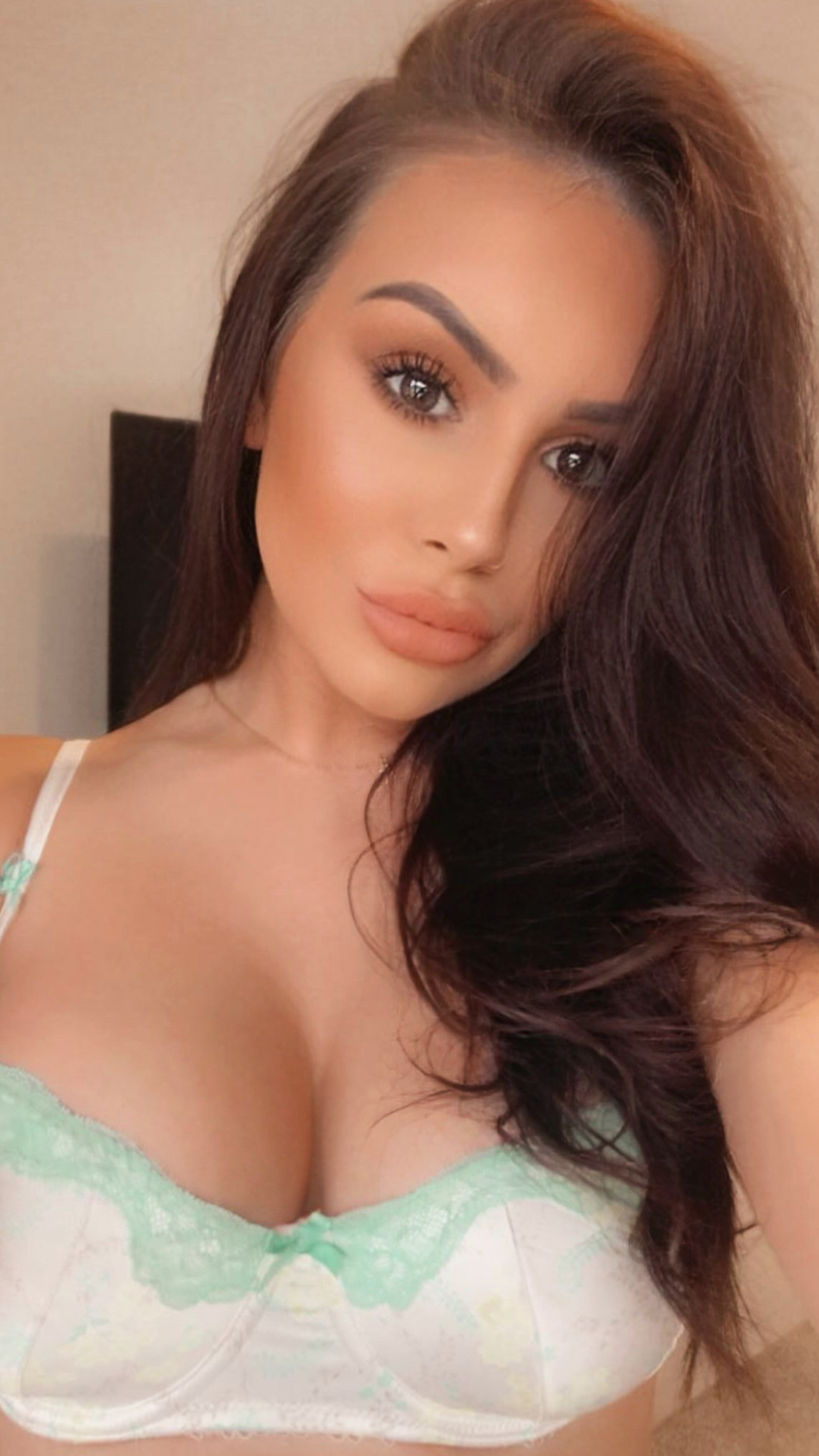 kourtneynicx profile