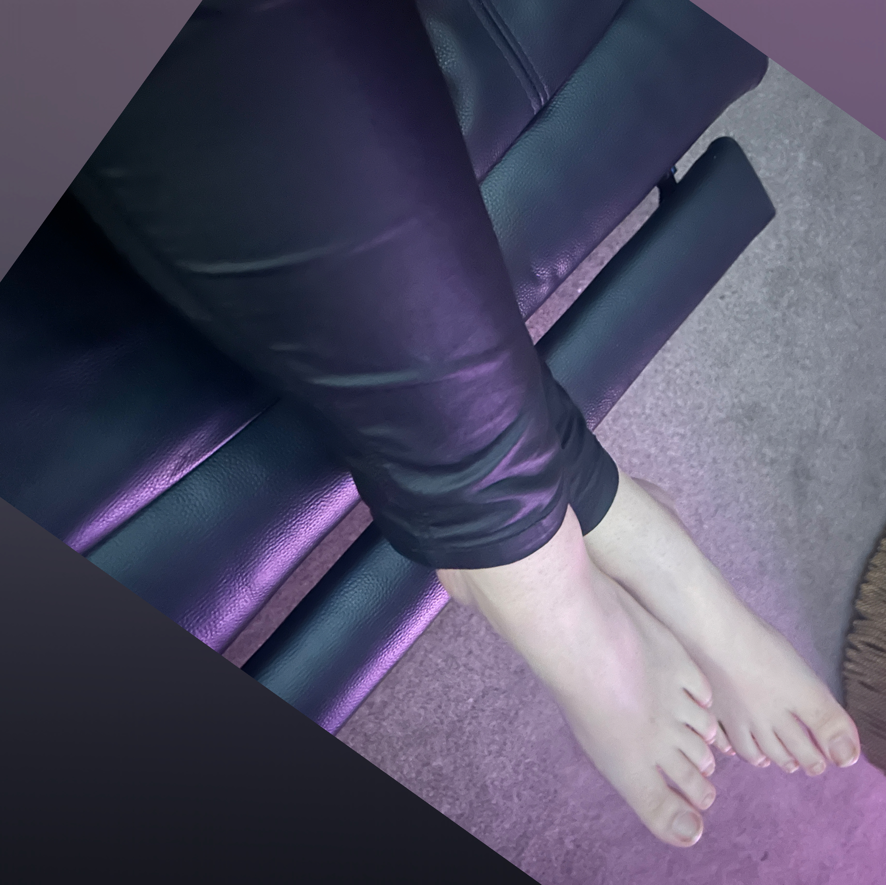 feetfromflorence thumbnail