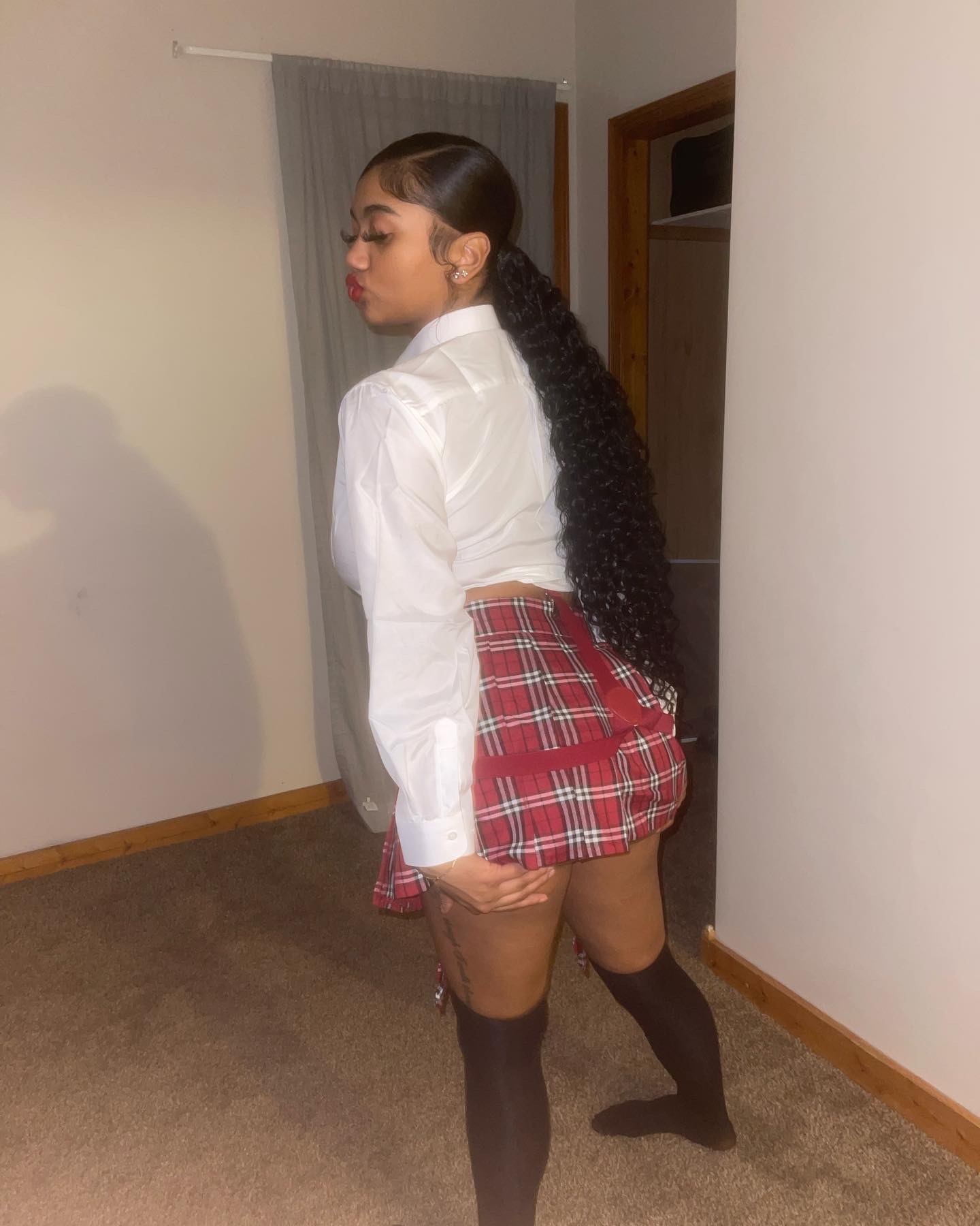 rhea_jones18 profile