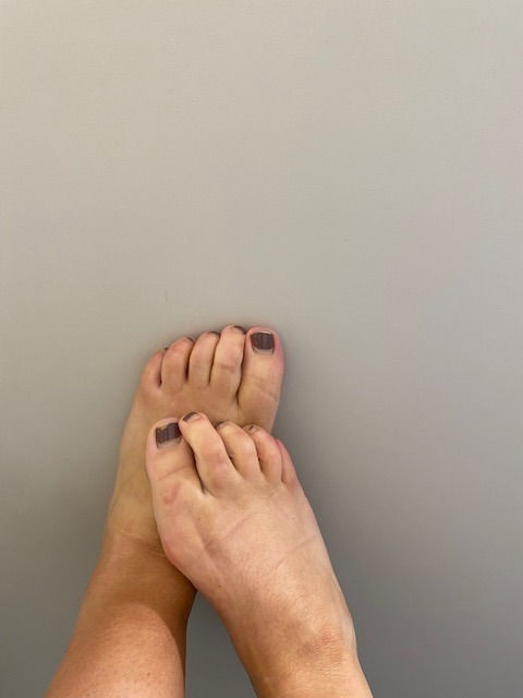 Strictly Feet profile