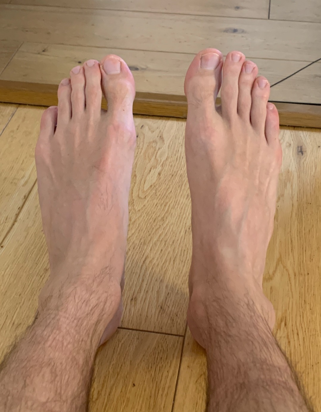 Parisian Feet profile