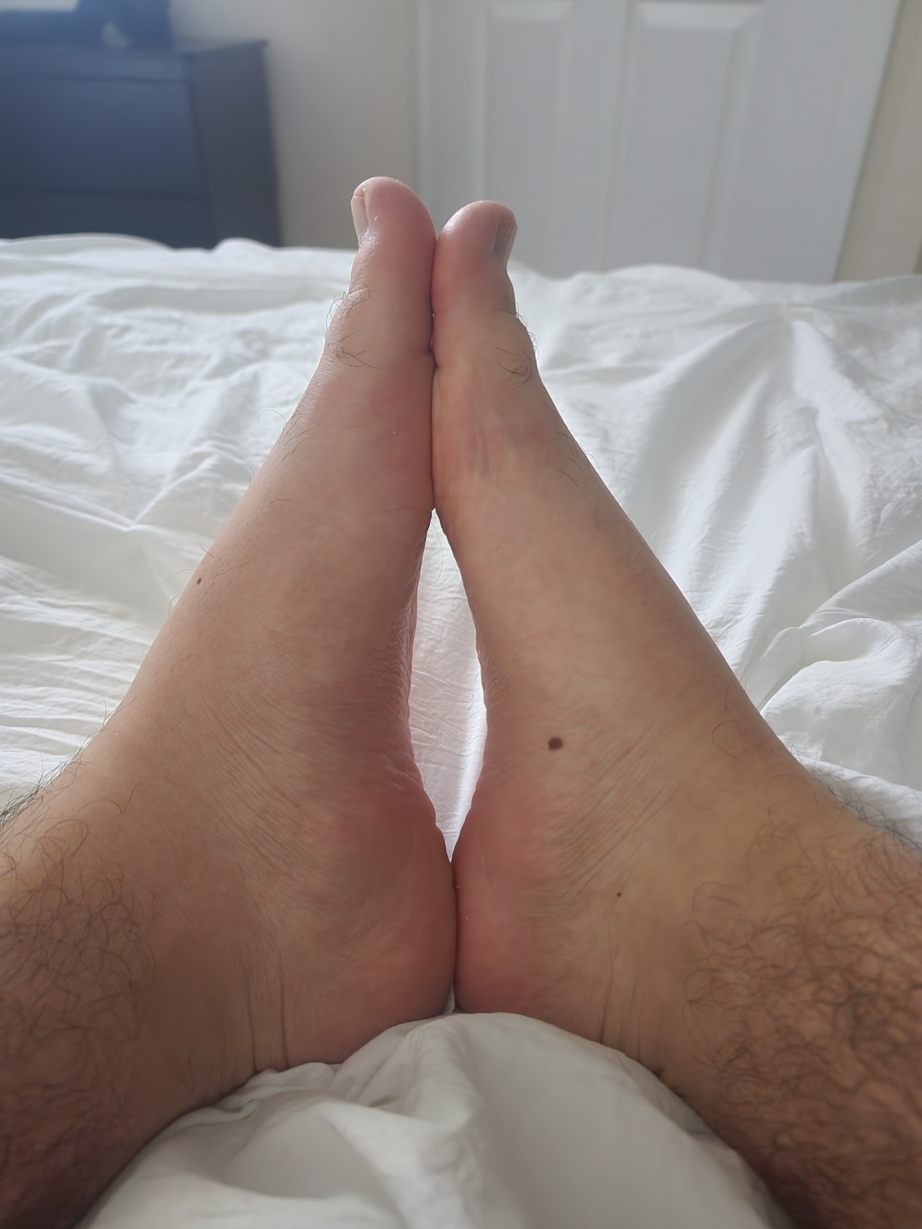 Beautiful feet thumbnail