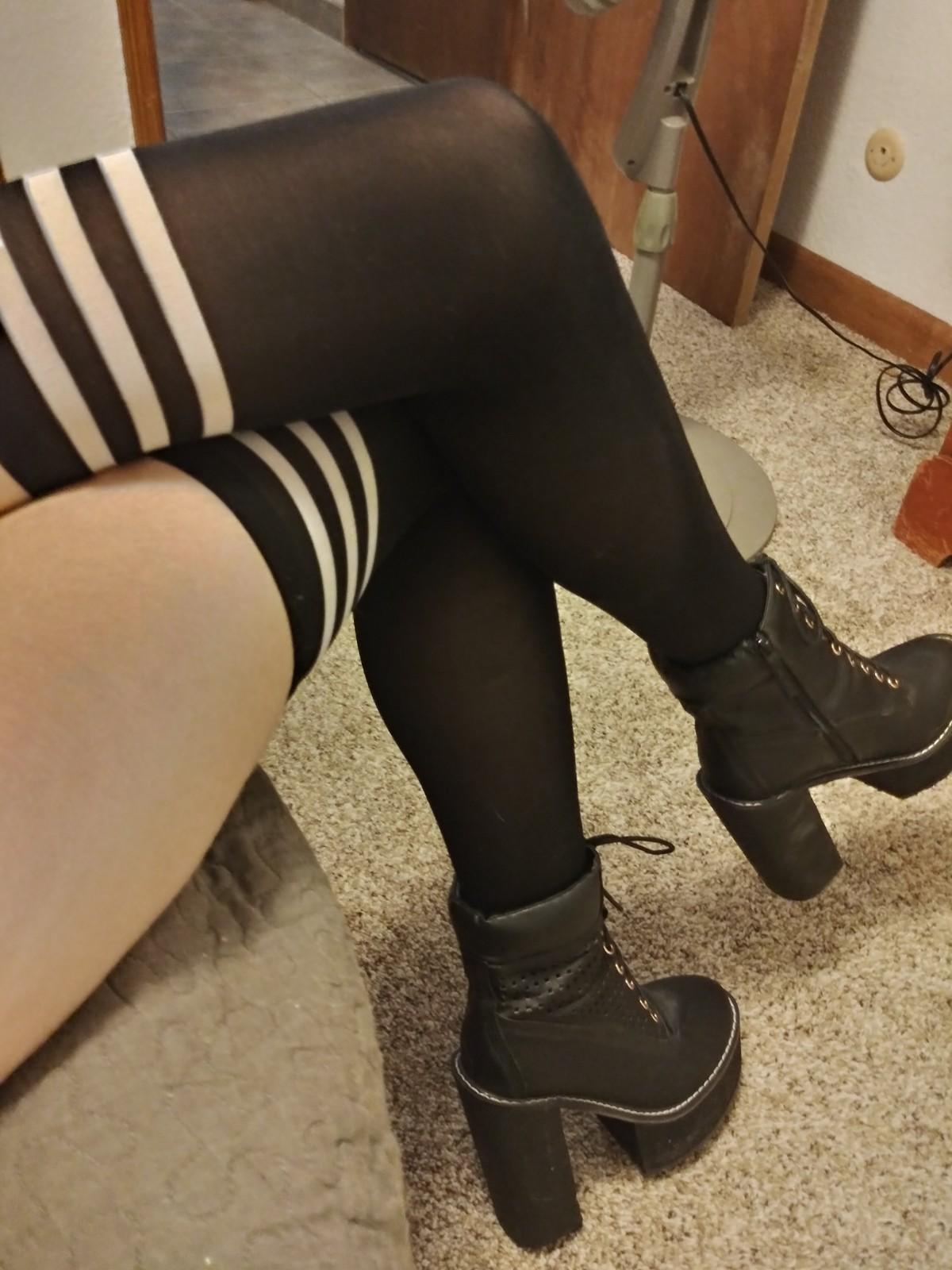 Nerdy Thighs thumbnail