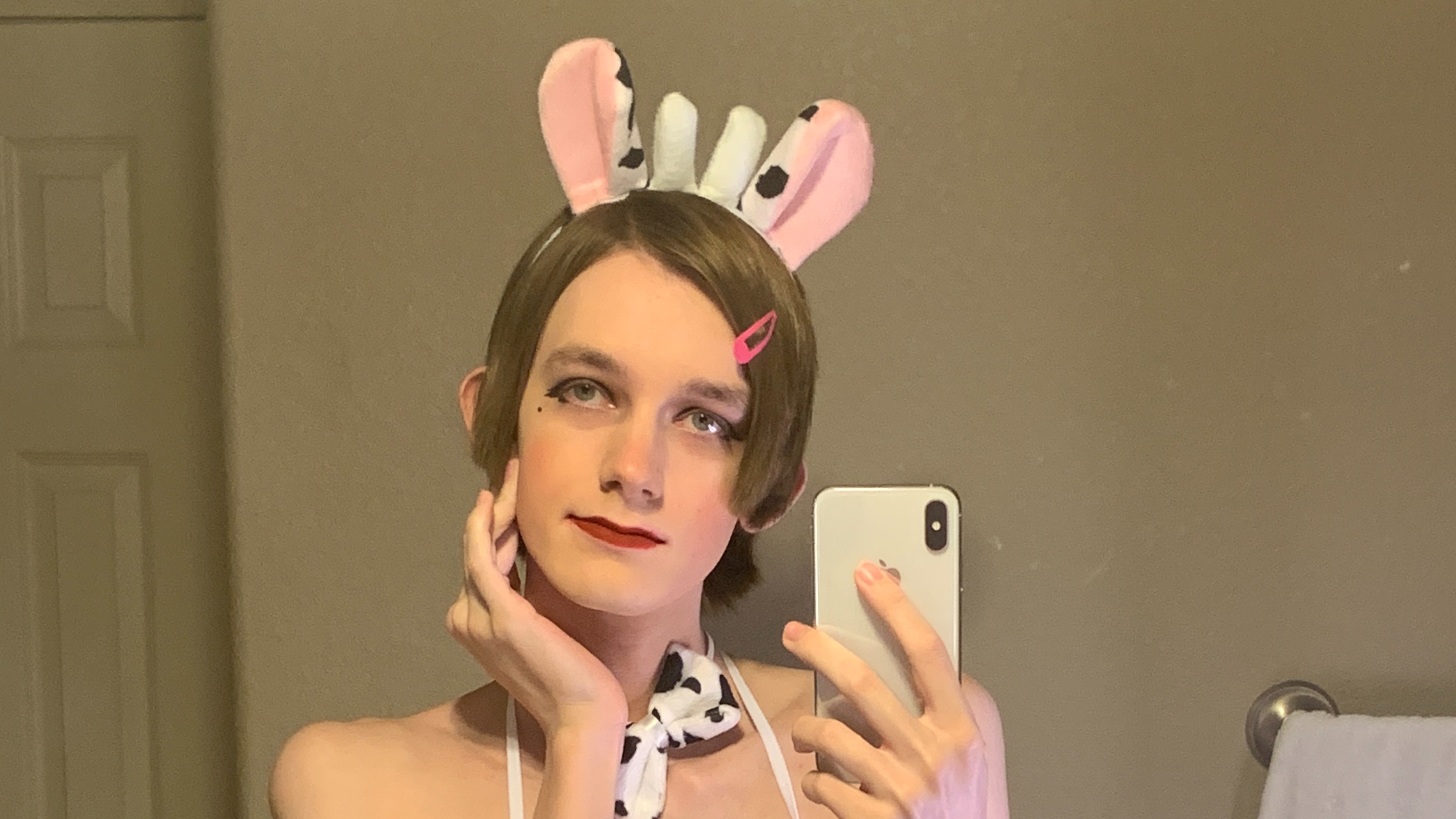 femboycherryblossom thumbnail