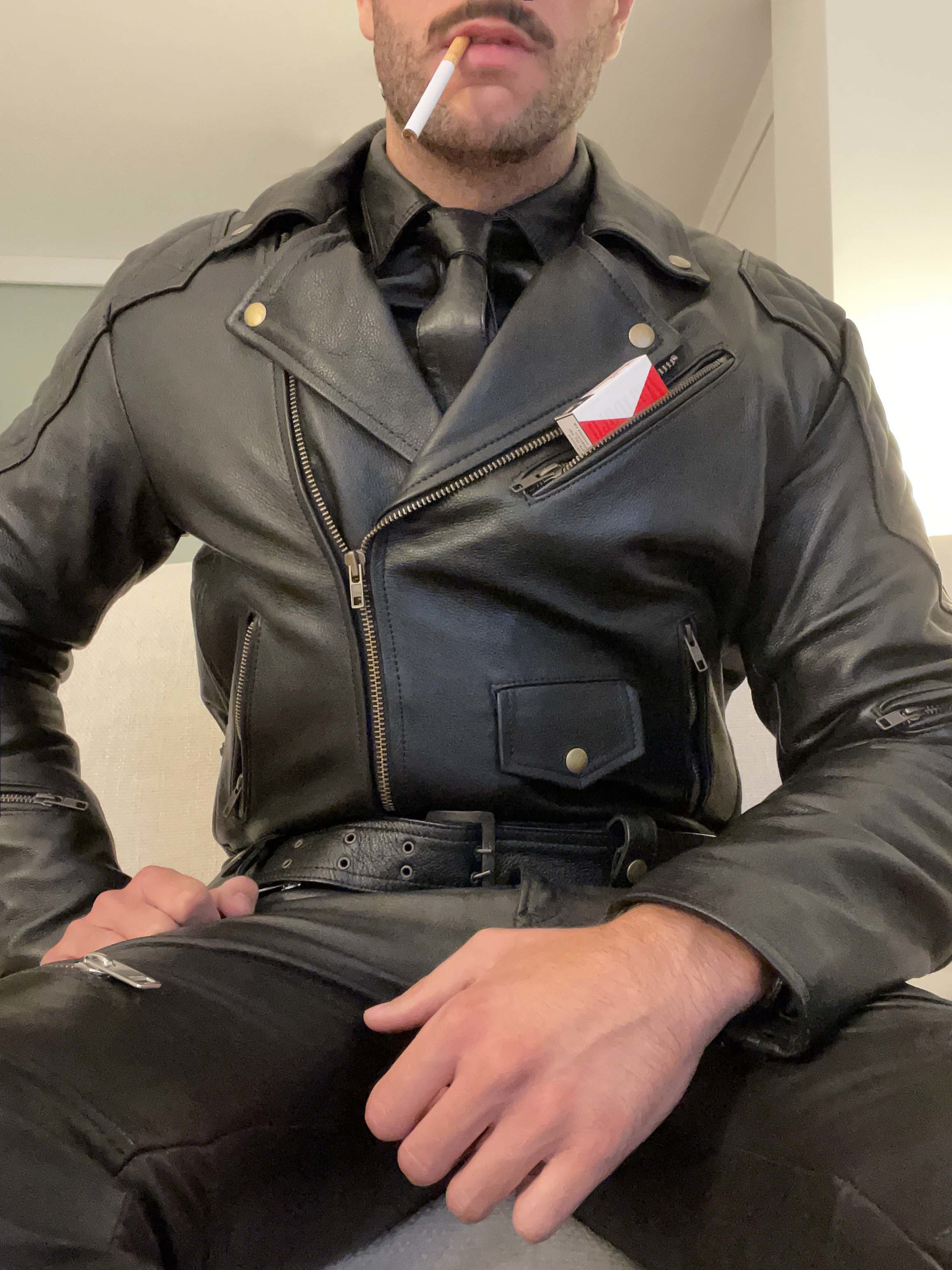 leathermasterm profile