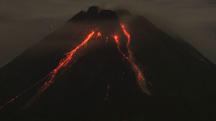 Queen Volcano thumbnail