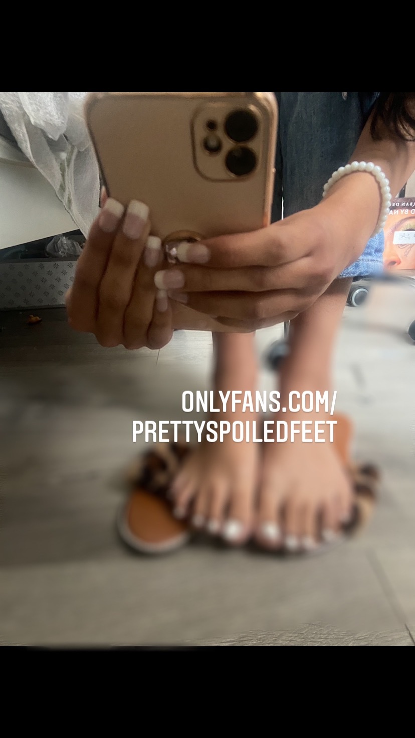 prettyspoiledfeet profile