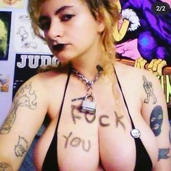 TheRealnotbeckyhecky (18+) profile