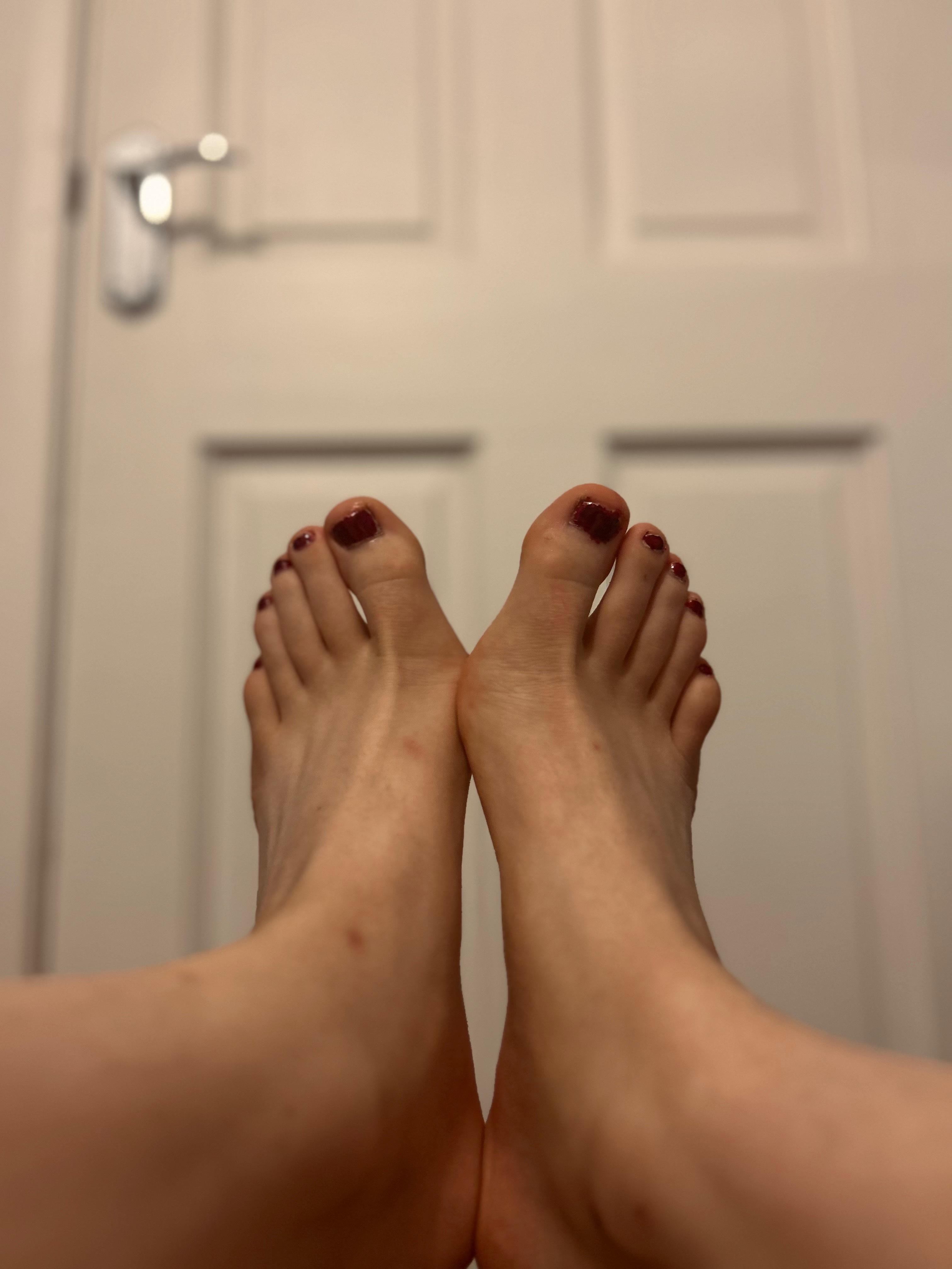 Tina Toes thumbnail