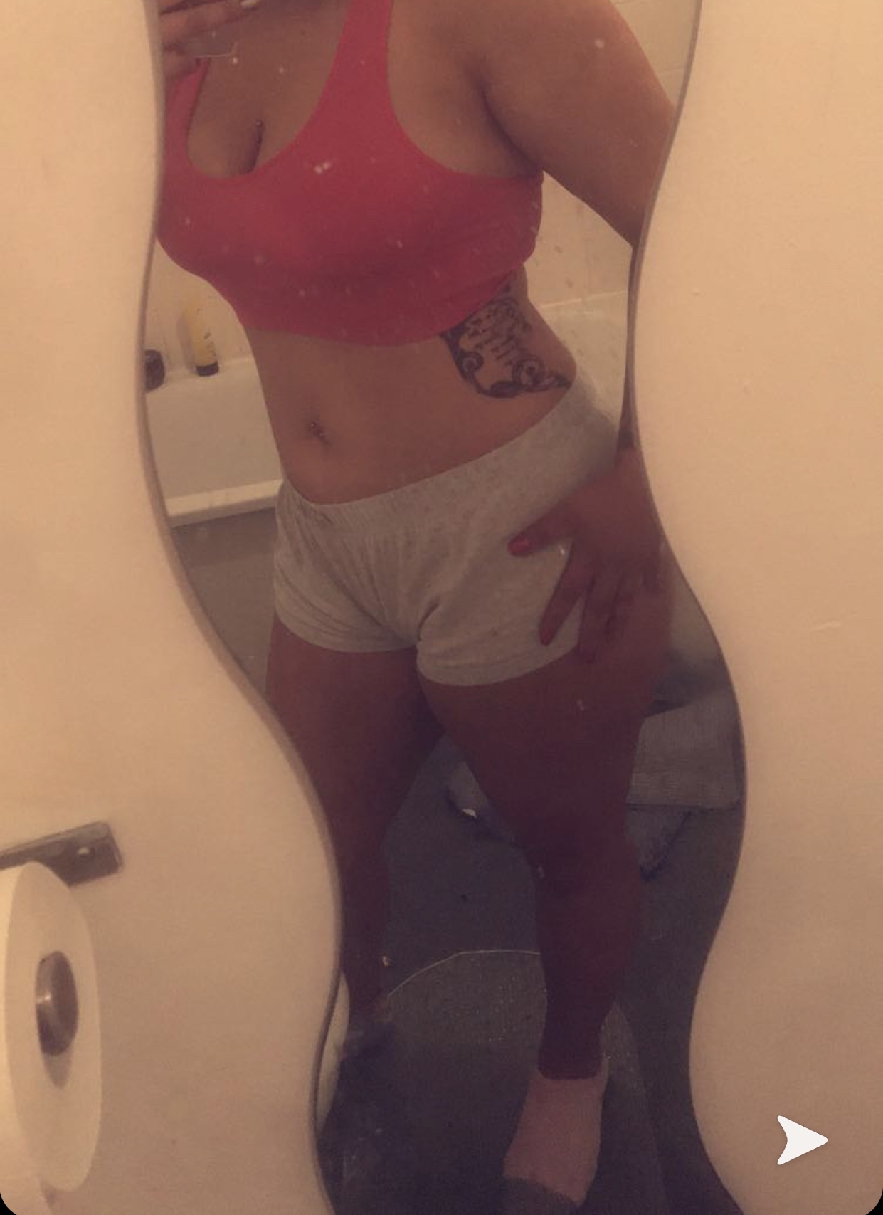 curvygurl21 profile