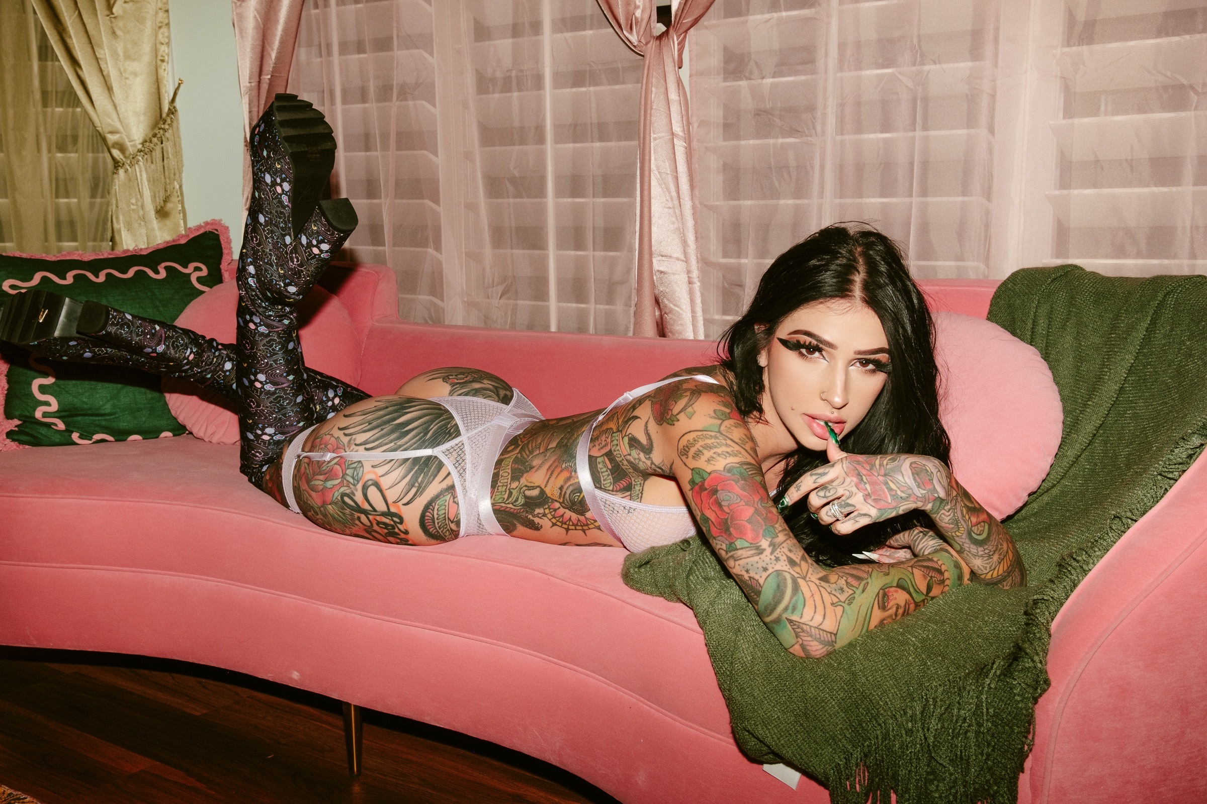 angela_mazzanti thumbnail