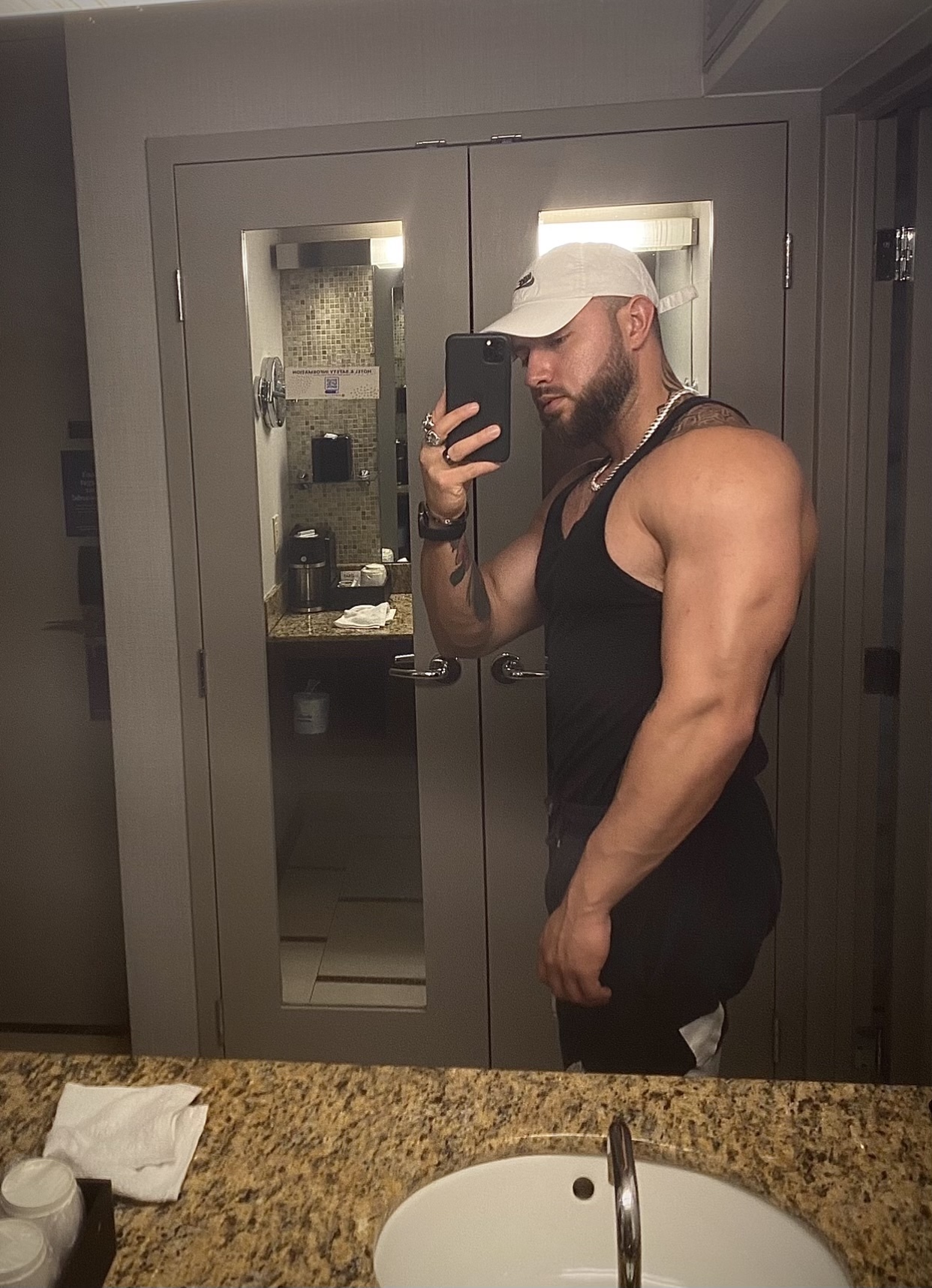 m_physiq profile