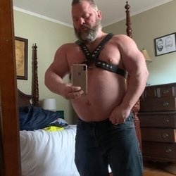 nhmuscledaddy profile