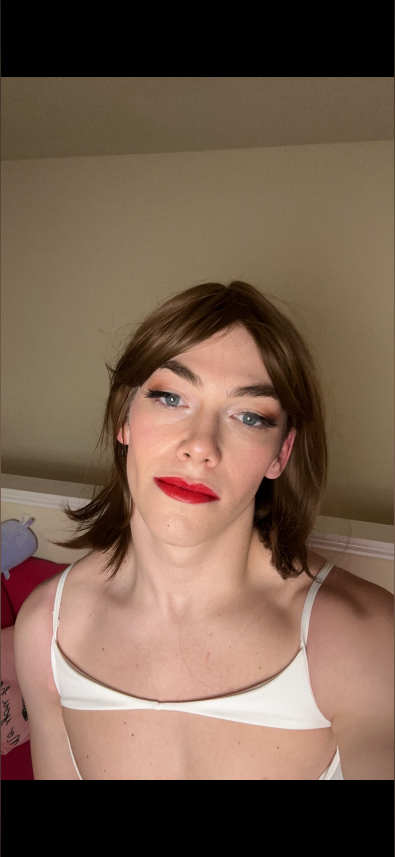 Sissy Eden profile