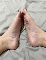 FeetBae13 profile