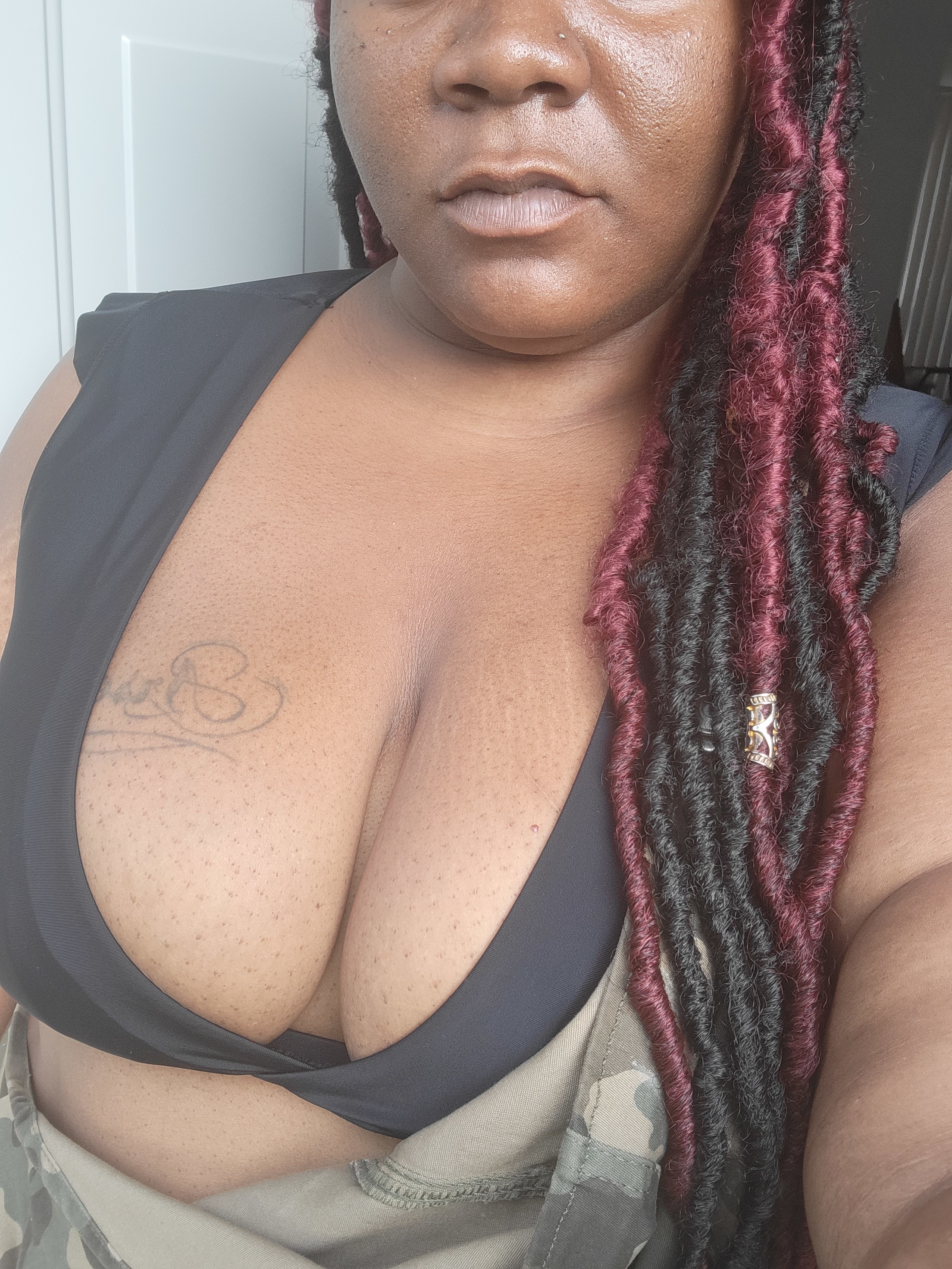 cocobbw33 profile