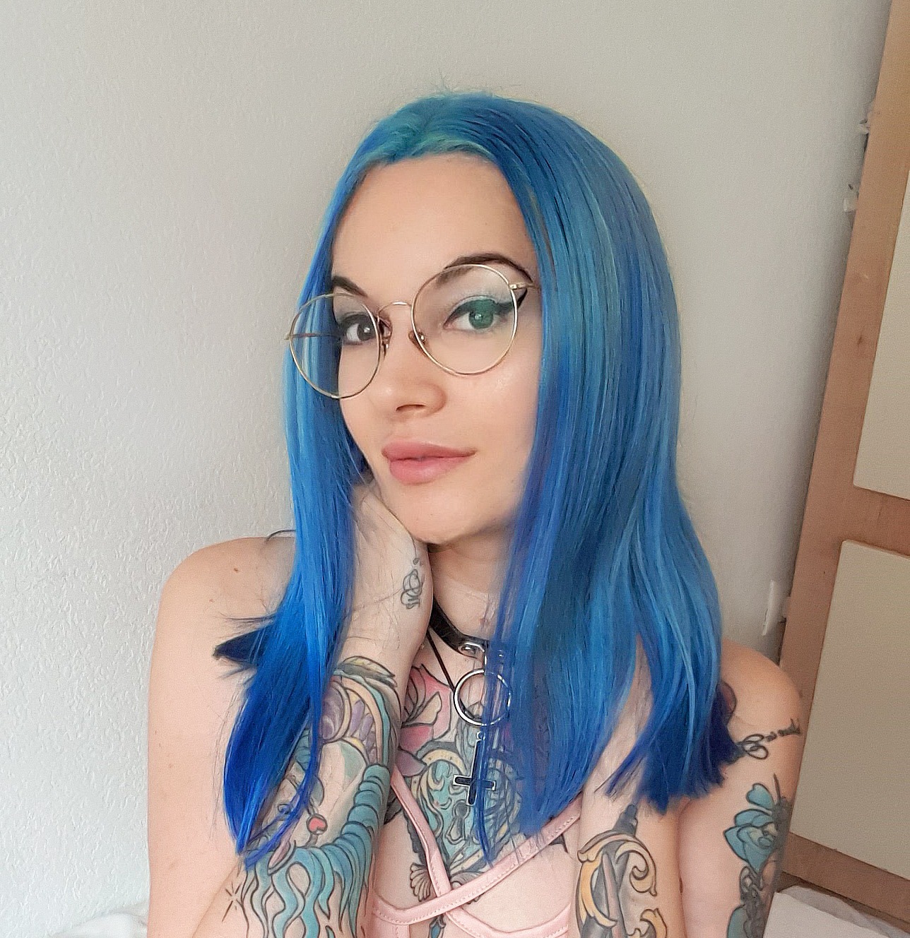 DoncellaSuicide profile