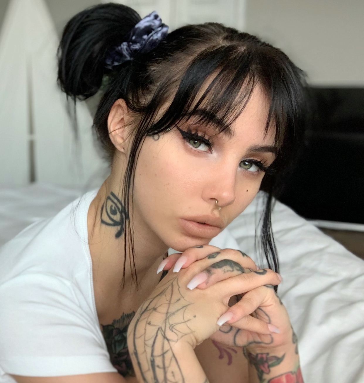 Ashlie Lotus profile