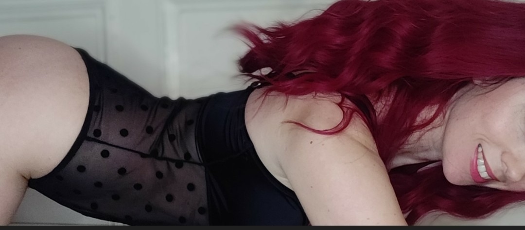 Pinupgirl thumbnail