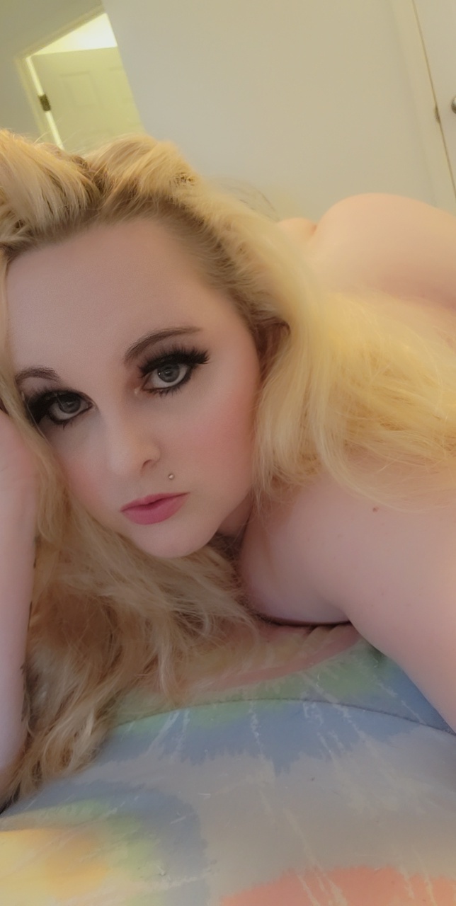 Seductive Shay thumbnail