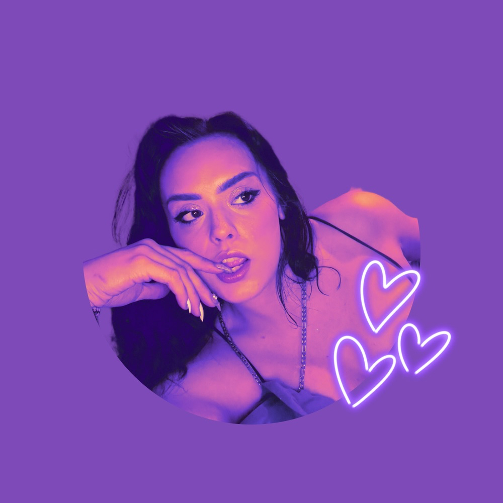 Lilyisonlinee profile