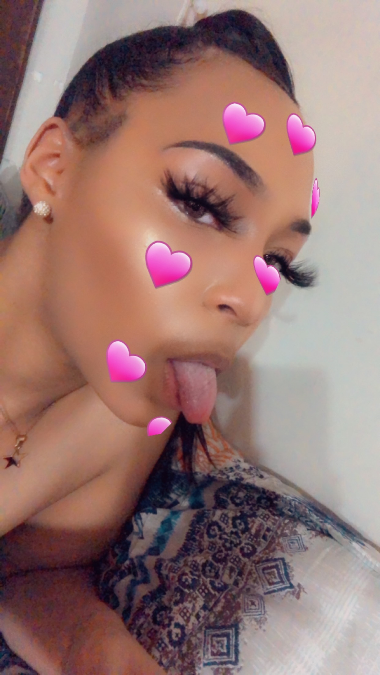 nina_lovee profile