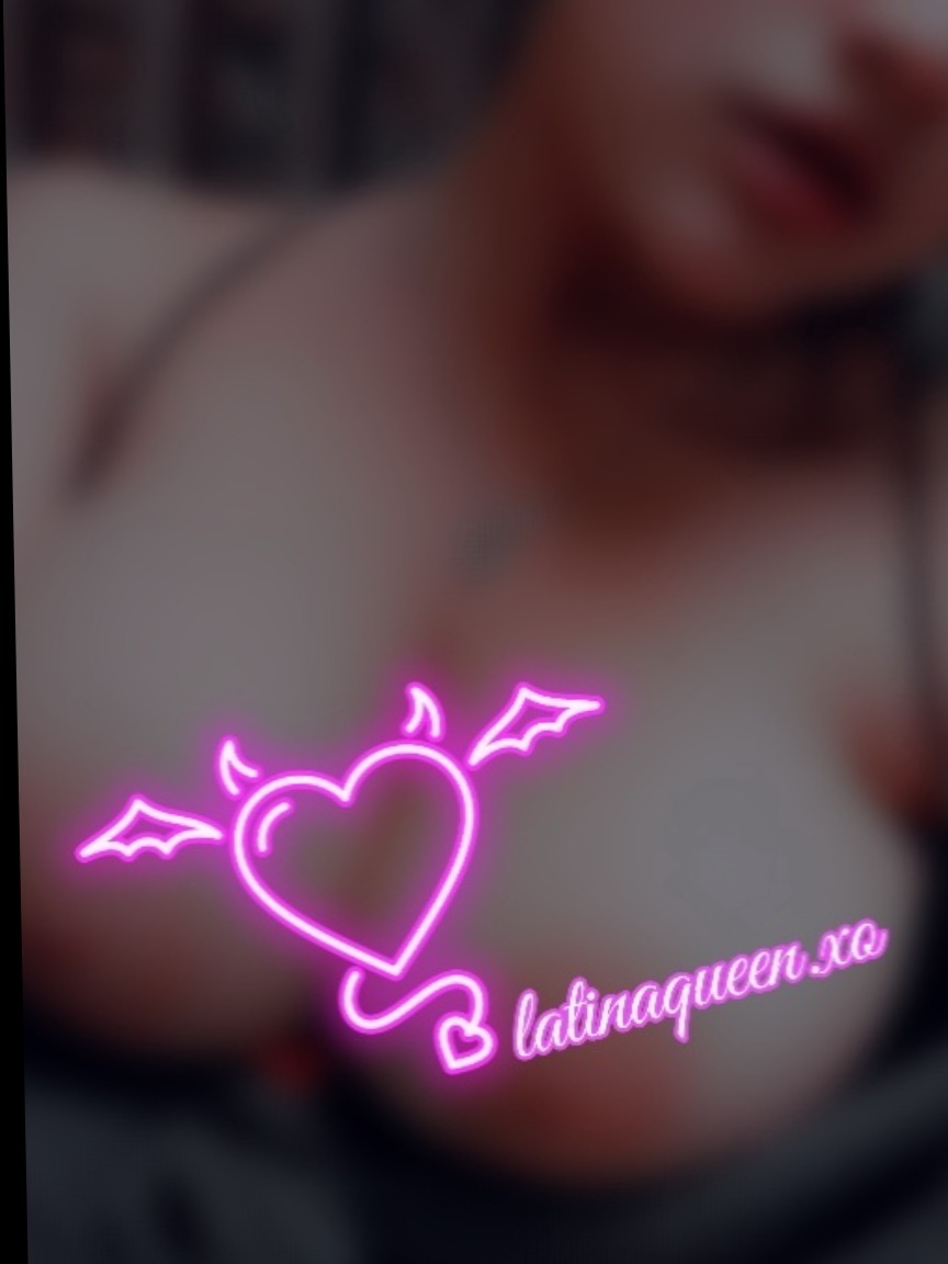 latinaqueen98 profile