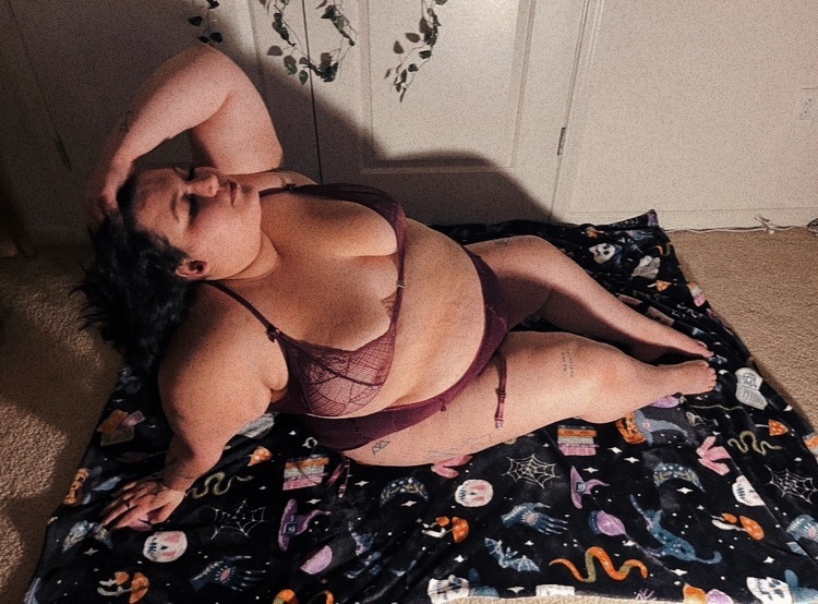 xxthickncurvyxx thumbnail