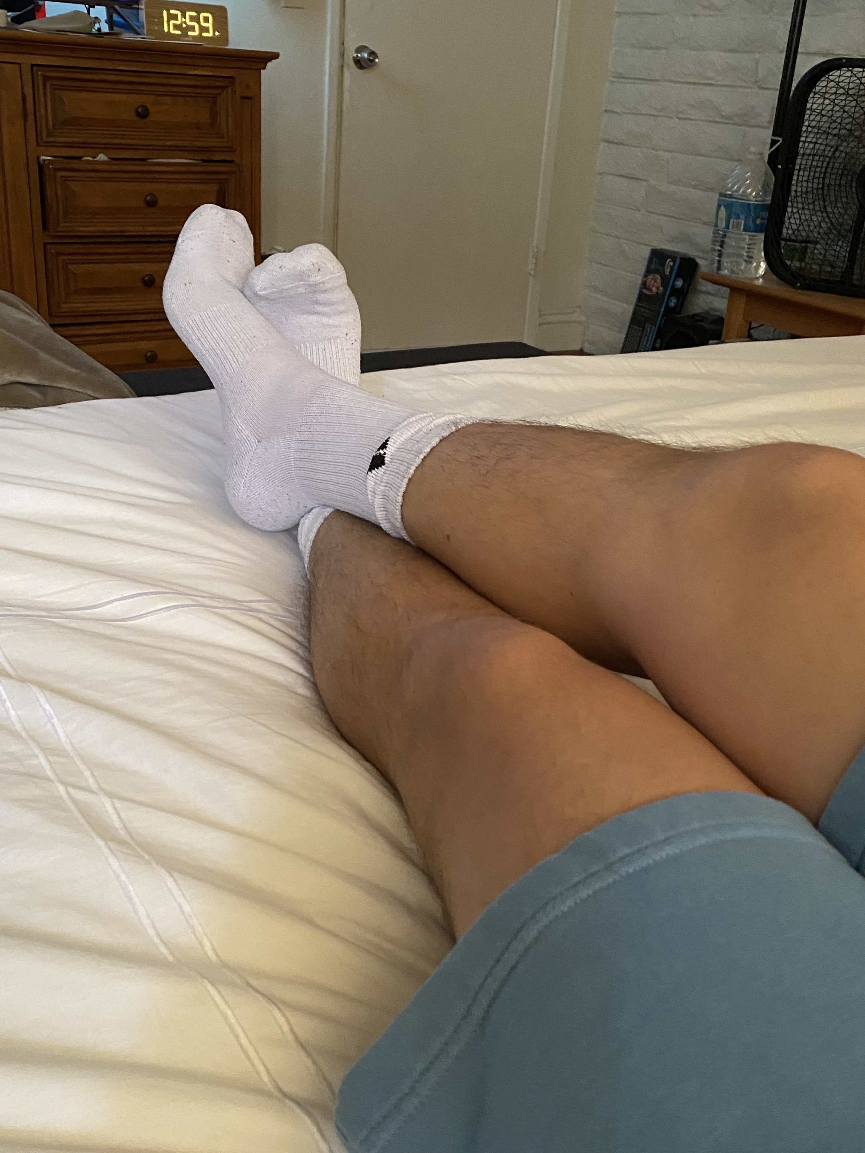 realhotboyfeet thumbnail