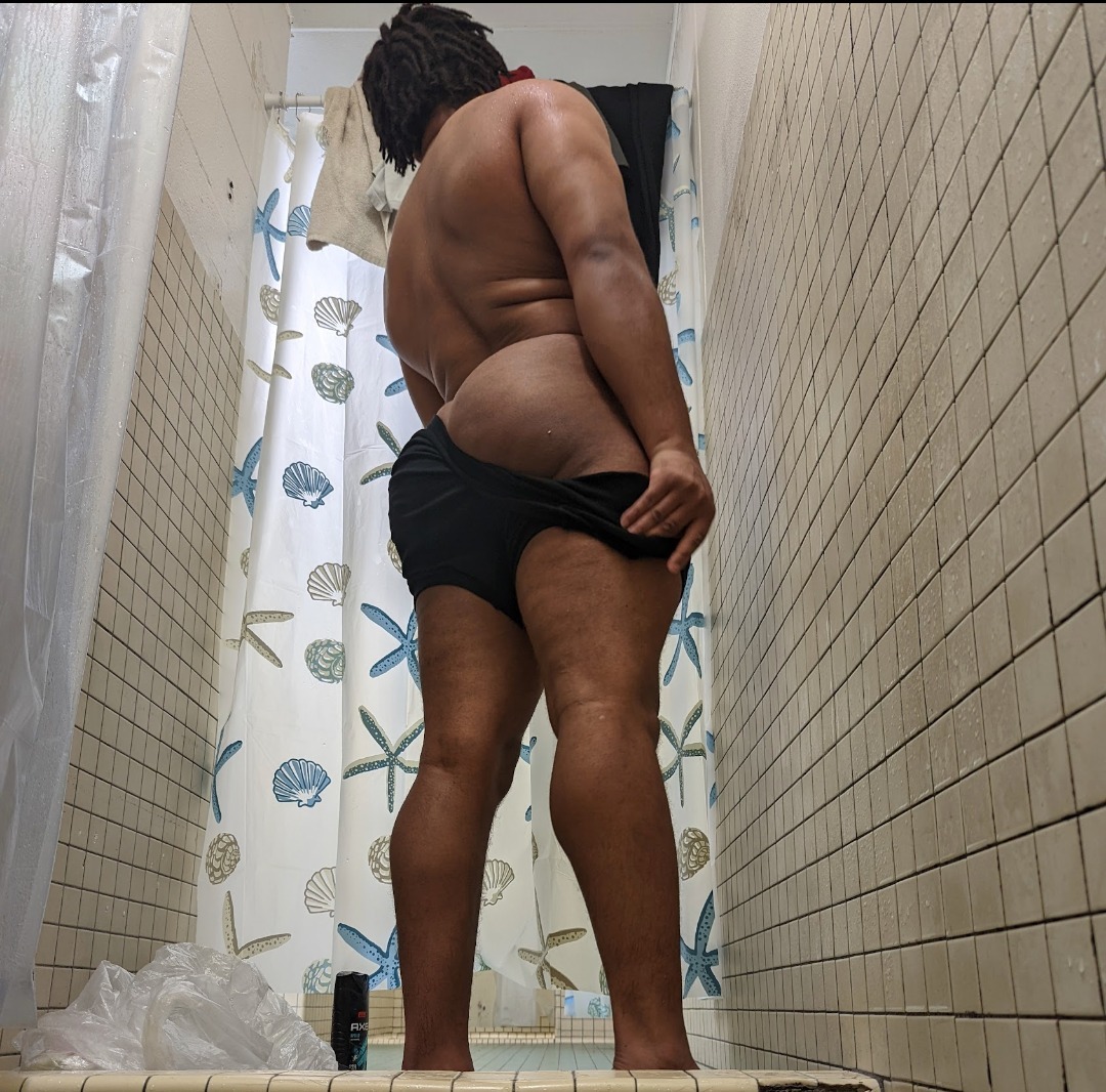 ronsuperthick96 profile