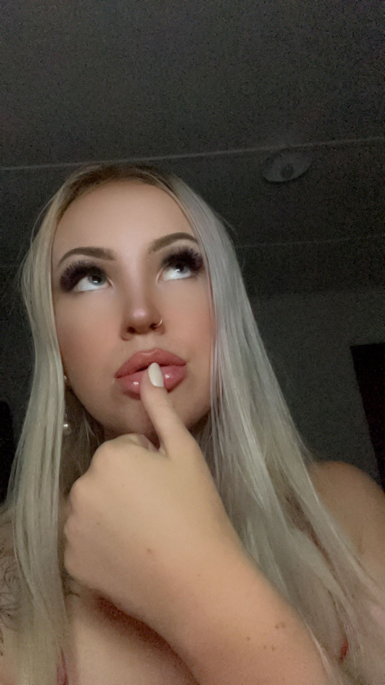 blondebratzxx profile