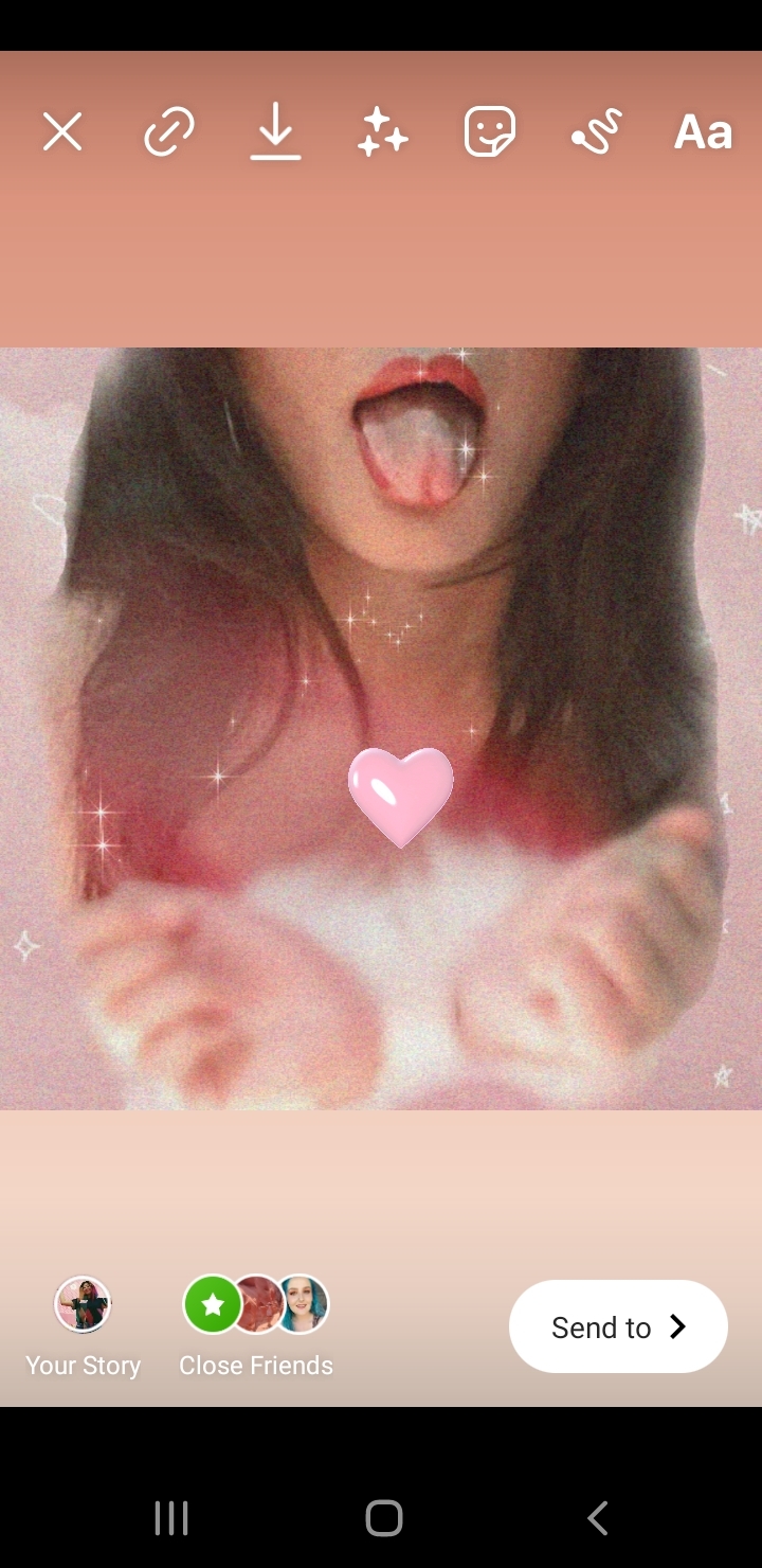 lil manila ♡ cute asian bimbo (ෆ˙ᵕ˙ෆ) profile