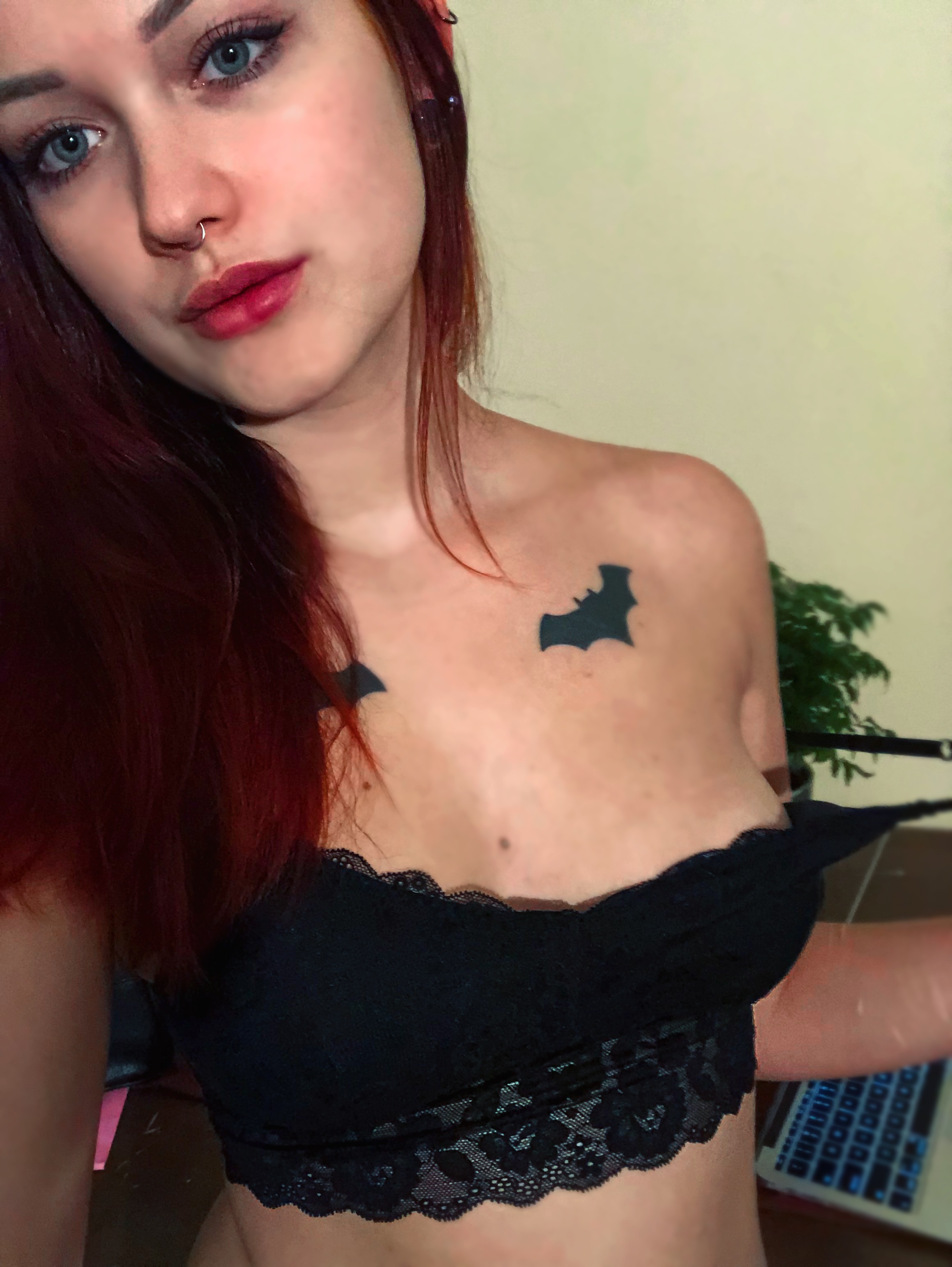 redfoxxxy69 profile