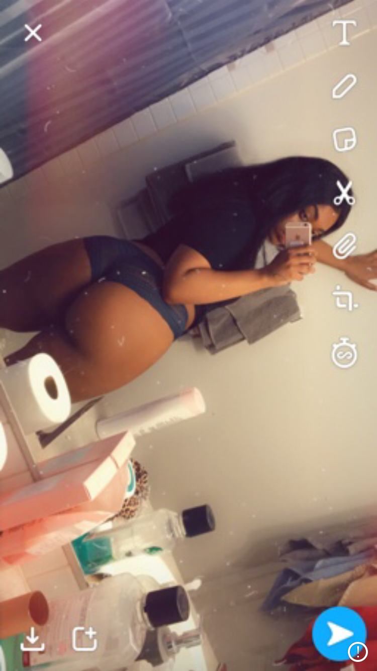 torricurvyxo profile