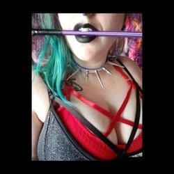 mistrexxxrainbow profile