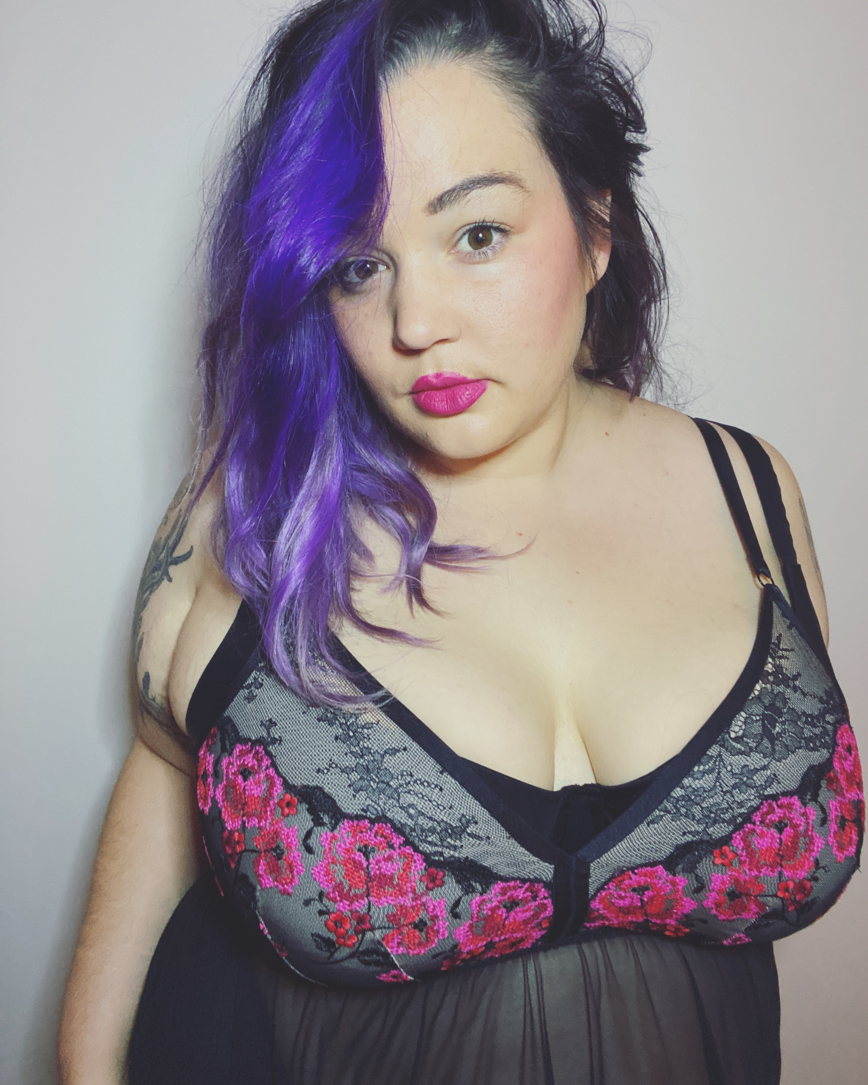 Curvyspaceprincess profile