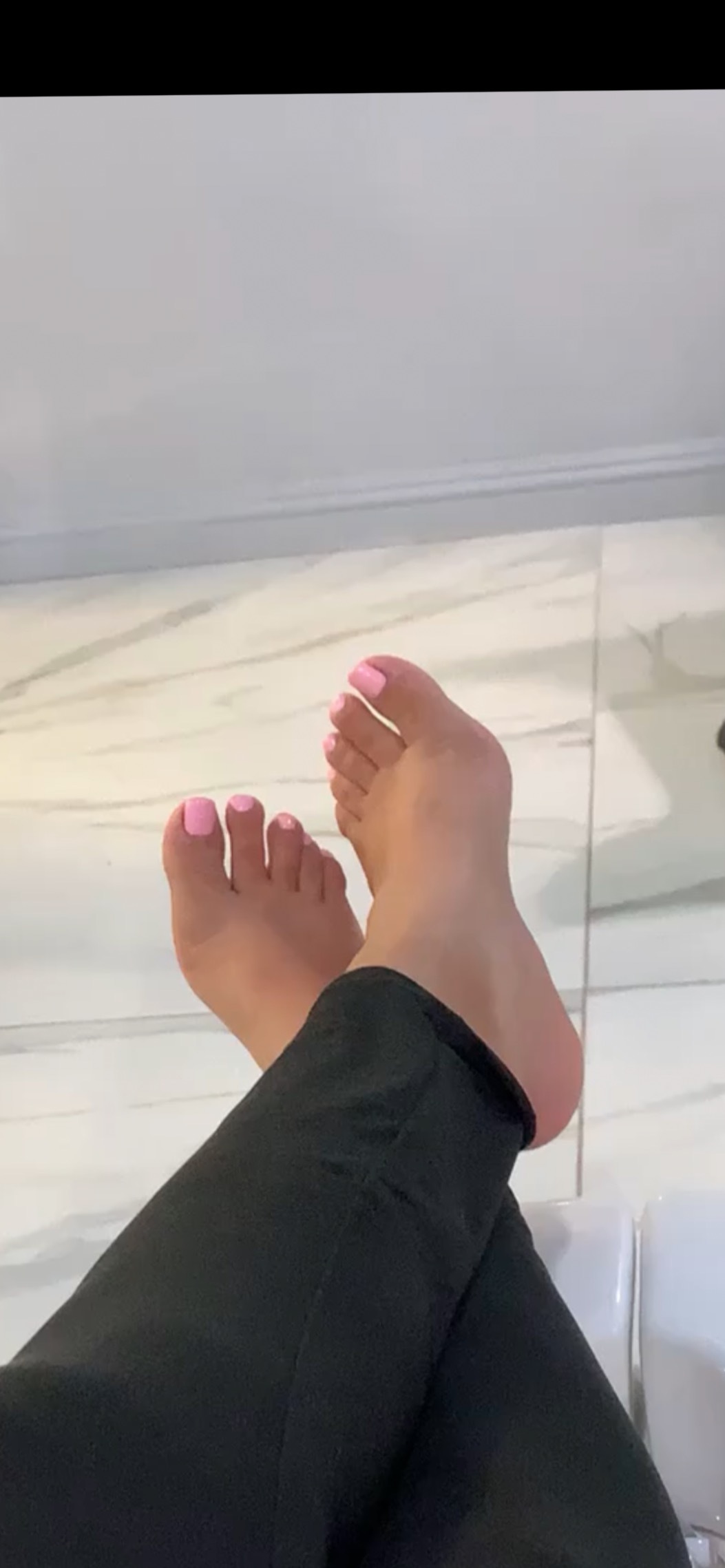 Angelictoes thumbnail