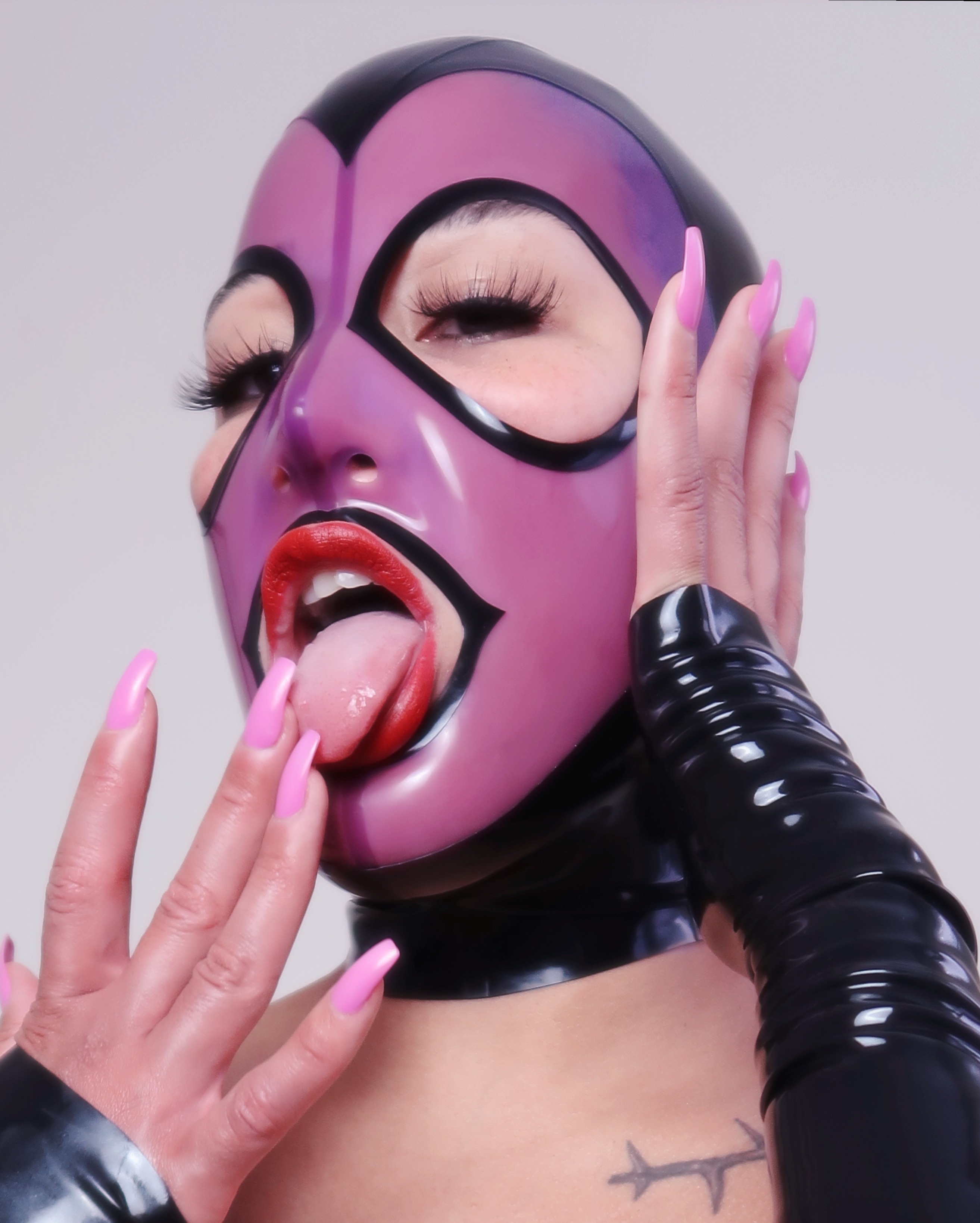 latexgomitacover