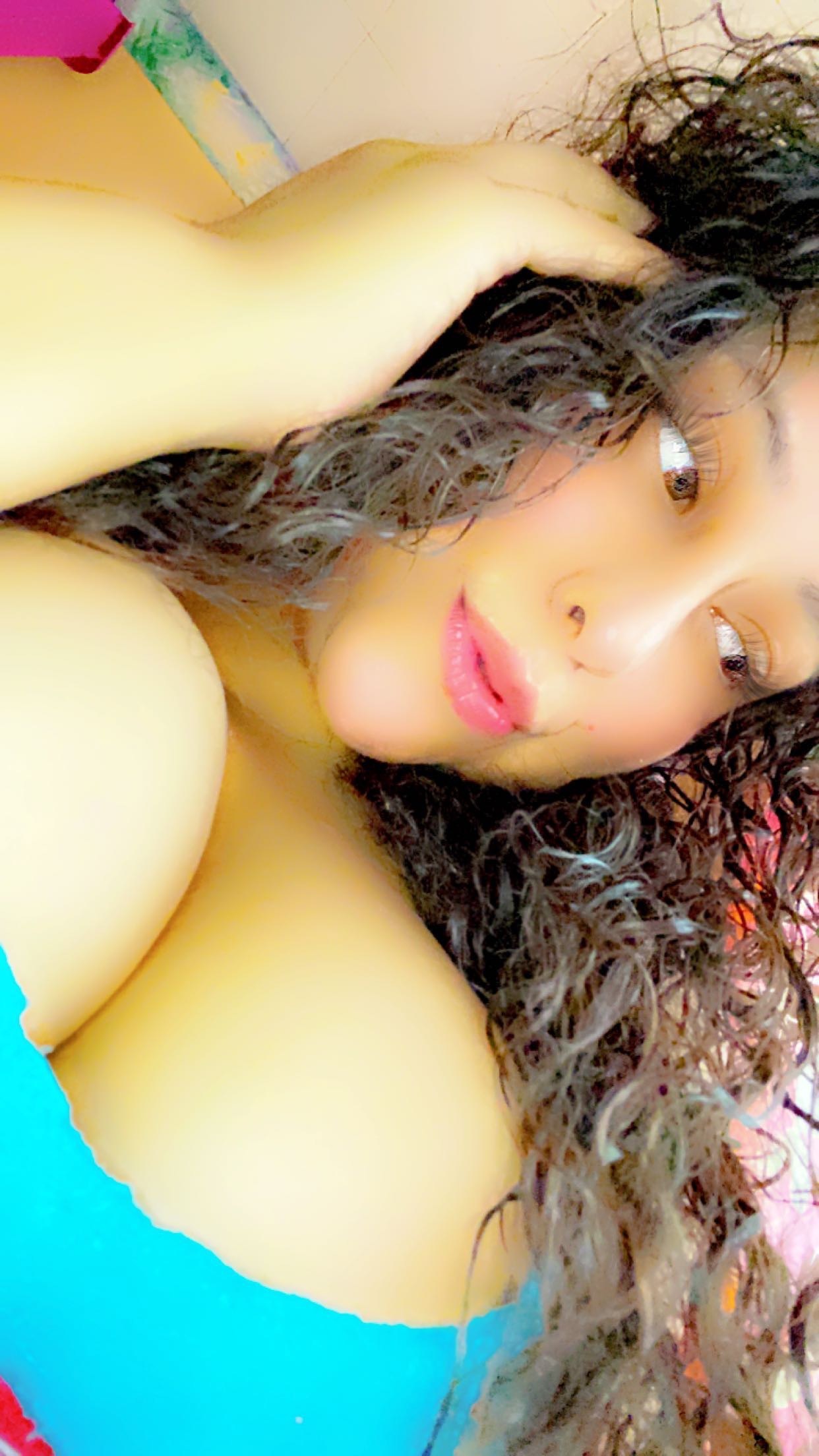 latina.sexybabyy profile