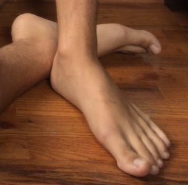 justin_withthebigfeet profile