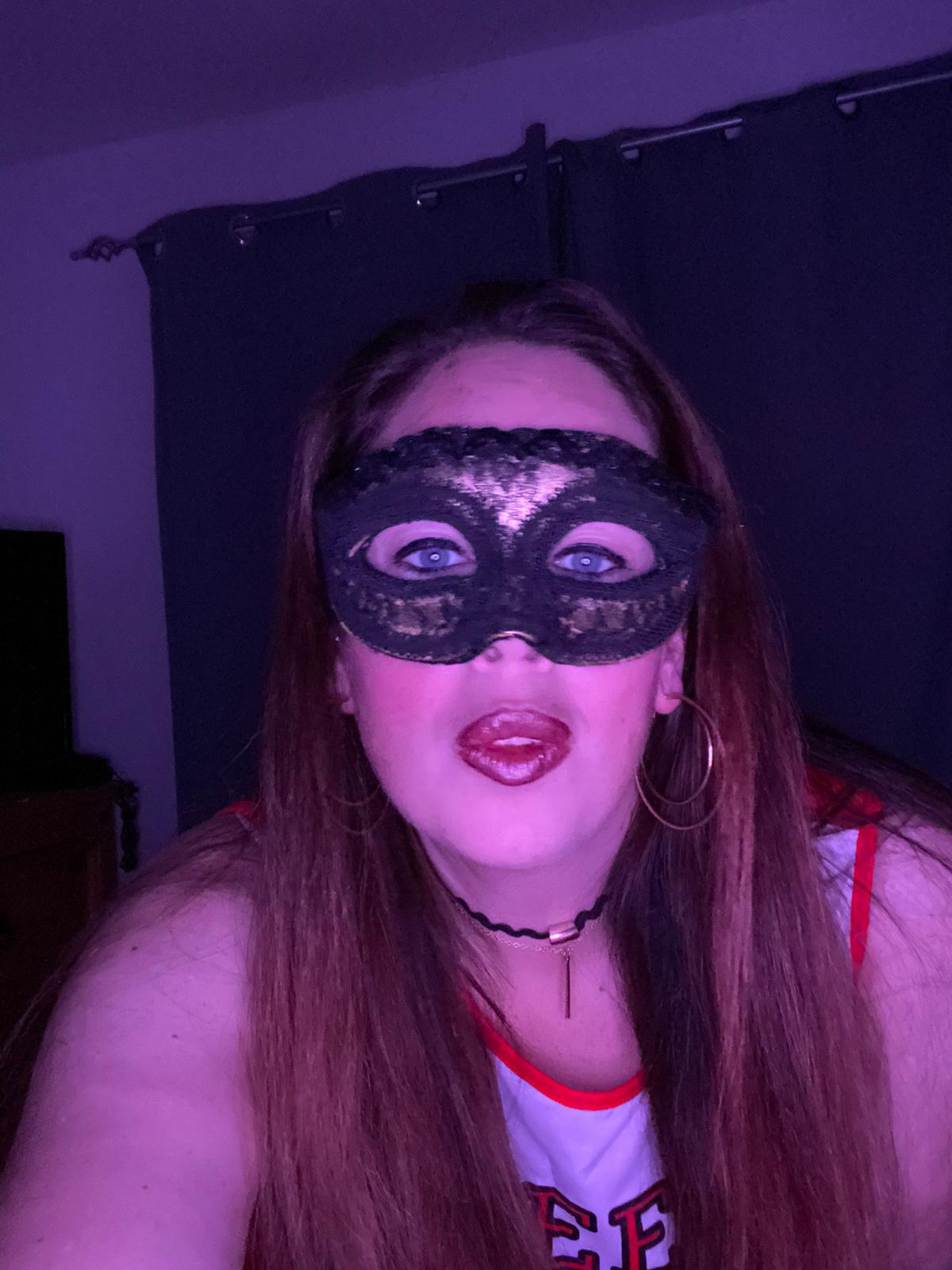 BBW-NaughtyGirl profile