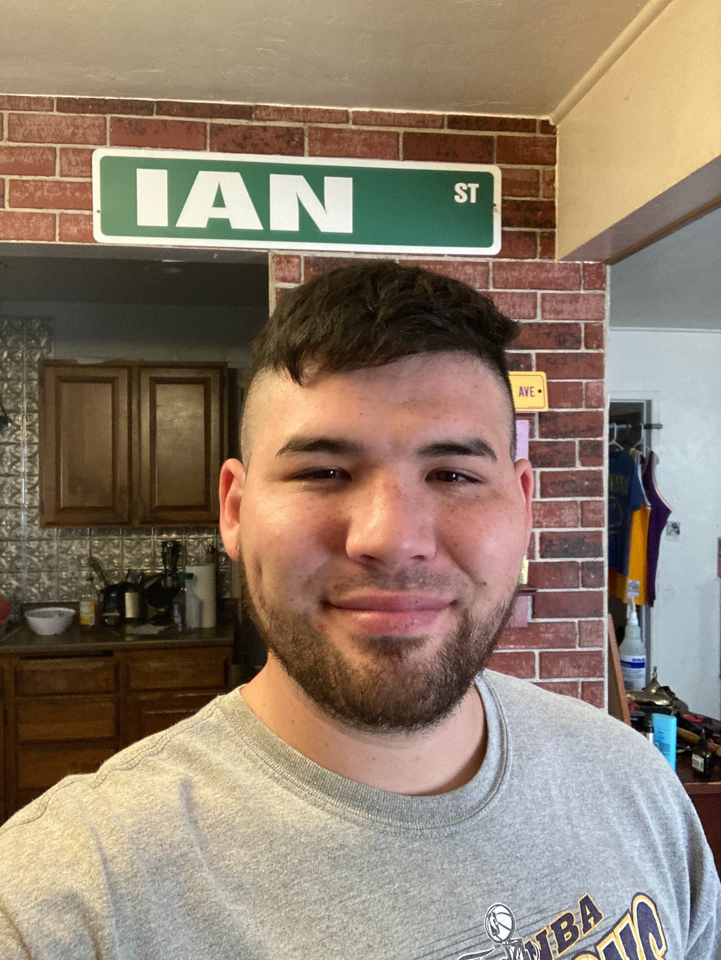 ianknowsbest profile