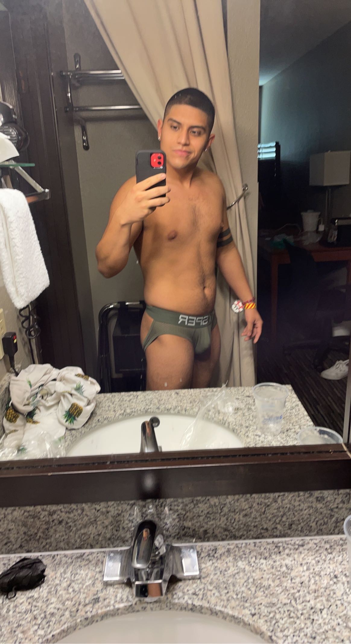 ravegay805 profile